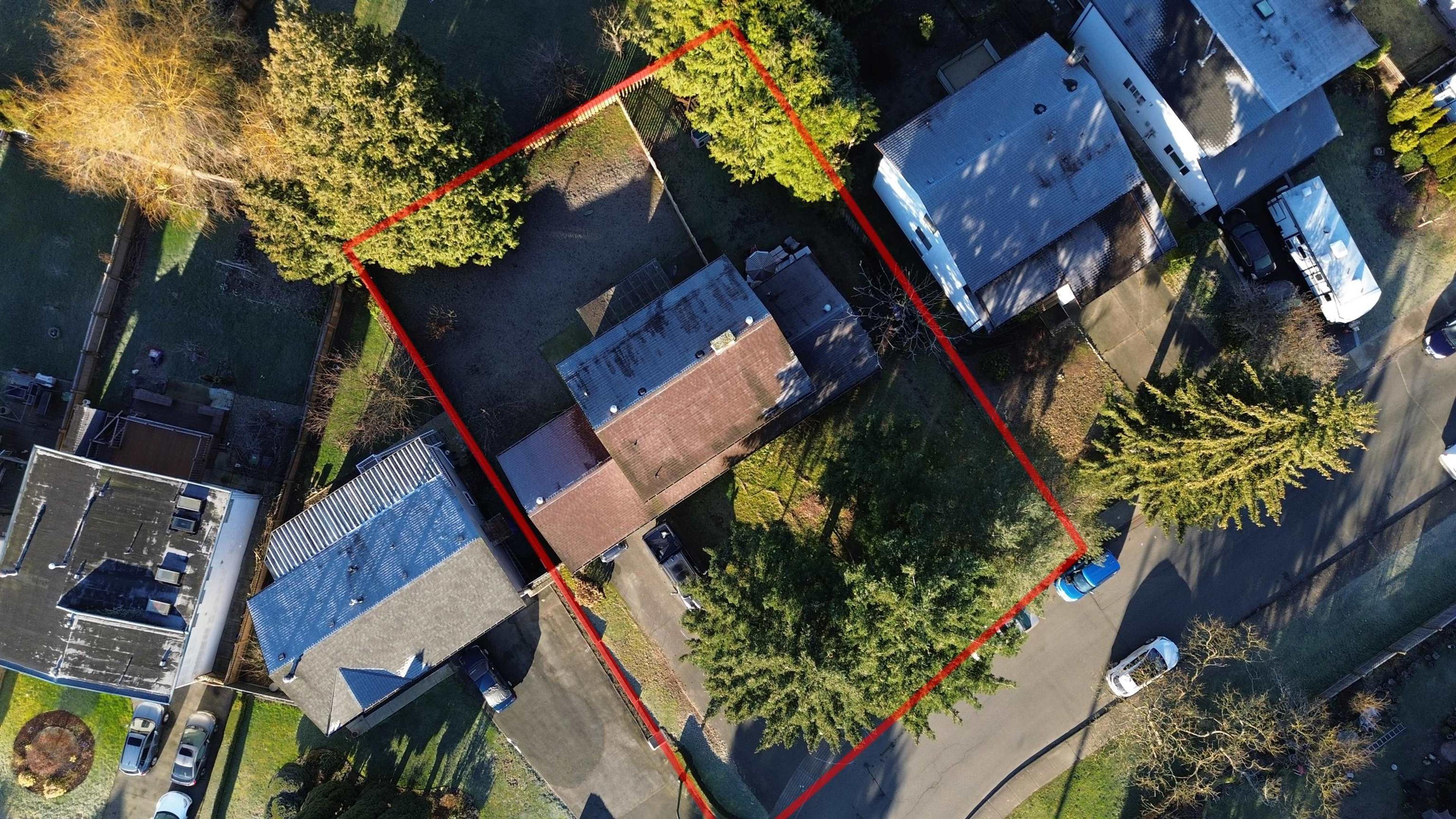 830 IRVINE STREET - Image 3