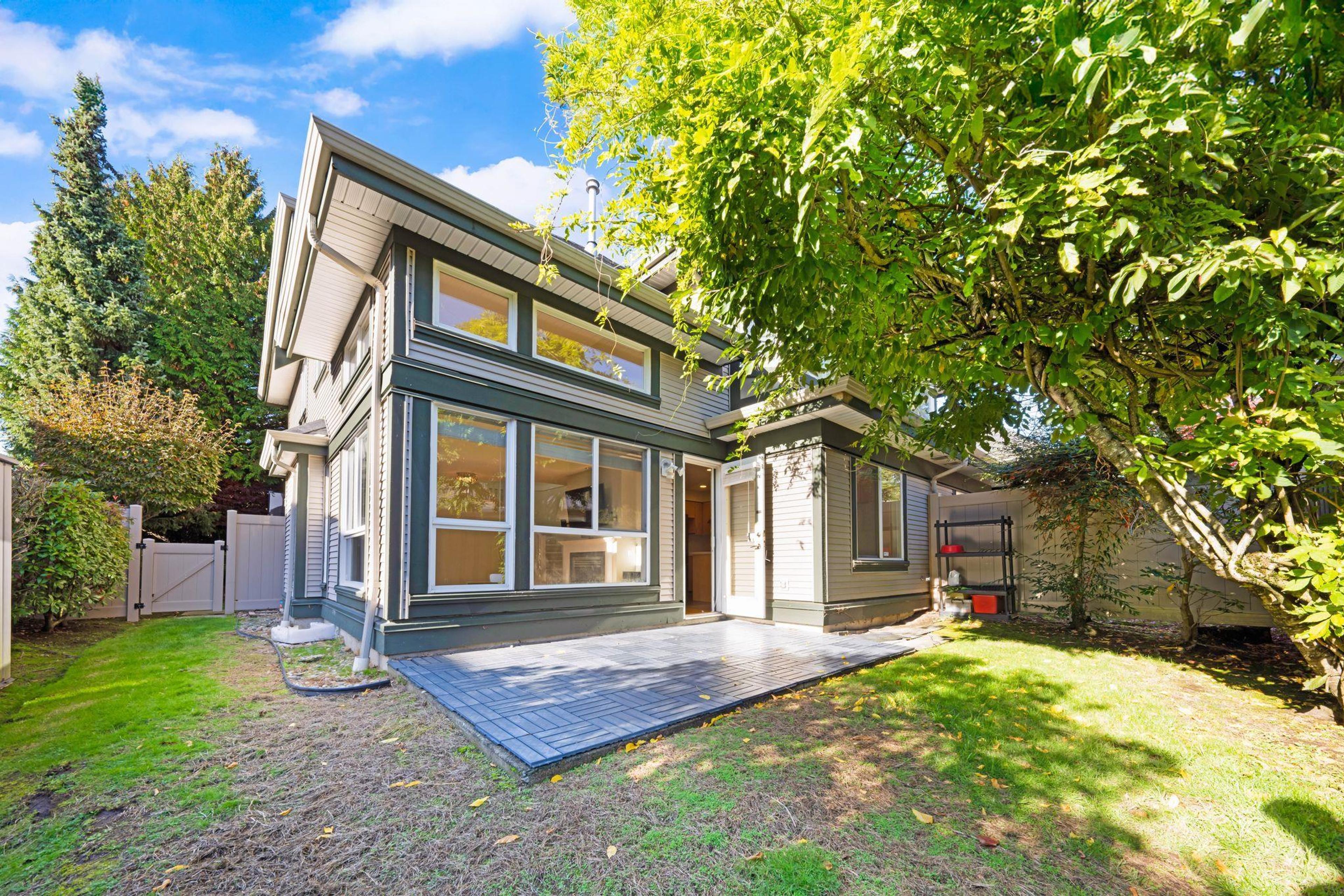 8000 Heather Street, Richmond - Exteriors - Photo 3