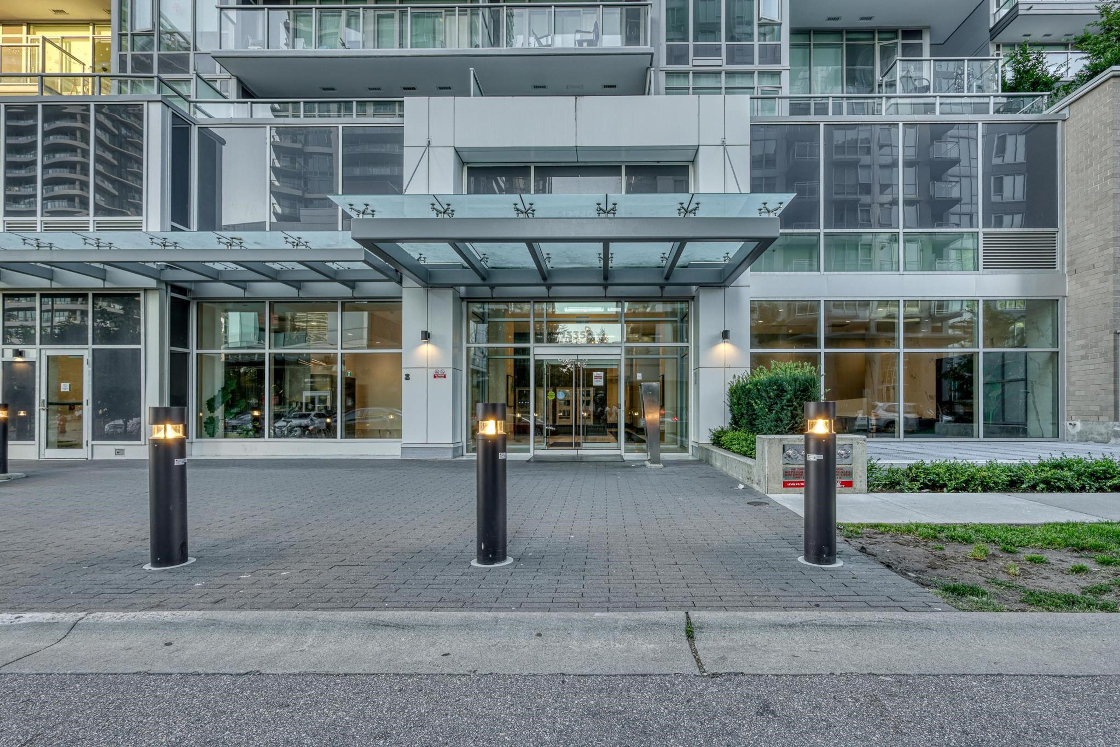 13350 Central Avenue, Surrey - Exteriors - Photo 2