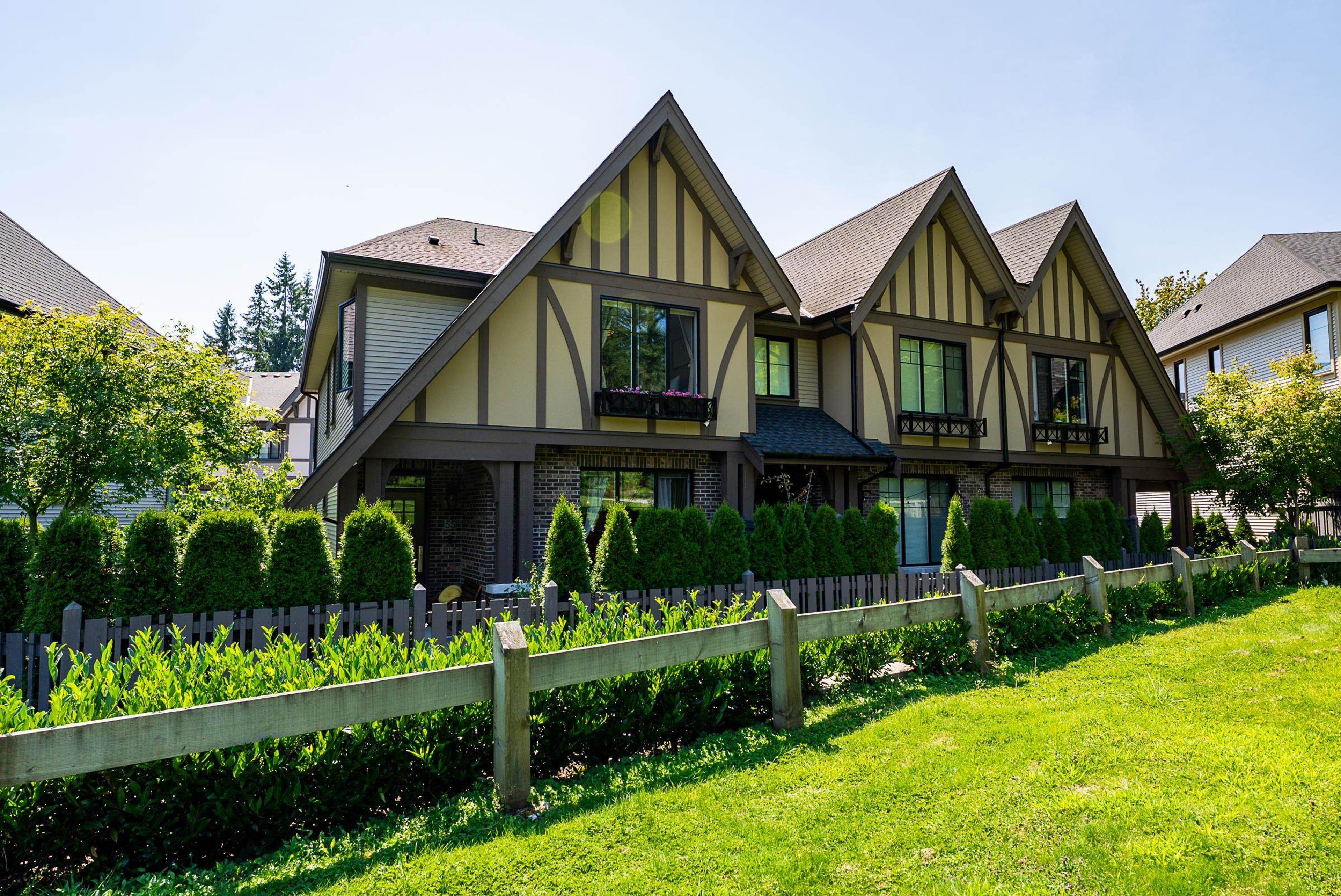 3306 Princeton Avenue, Coquitlam - Exteriors - Full Complex View - Photo 4