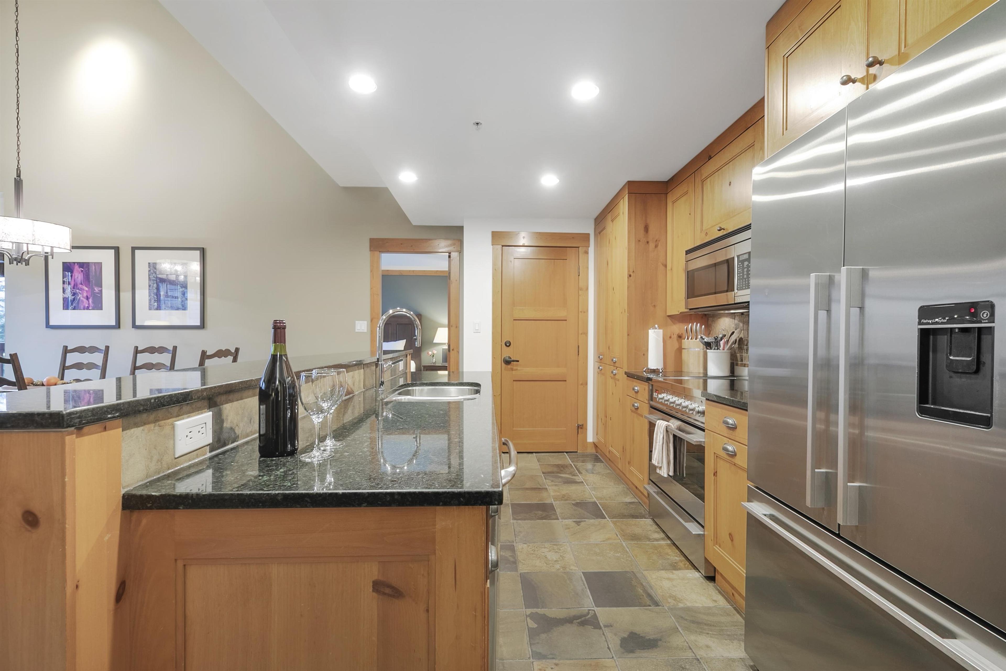 #401 2202 GONDOLA WAY - Image 3