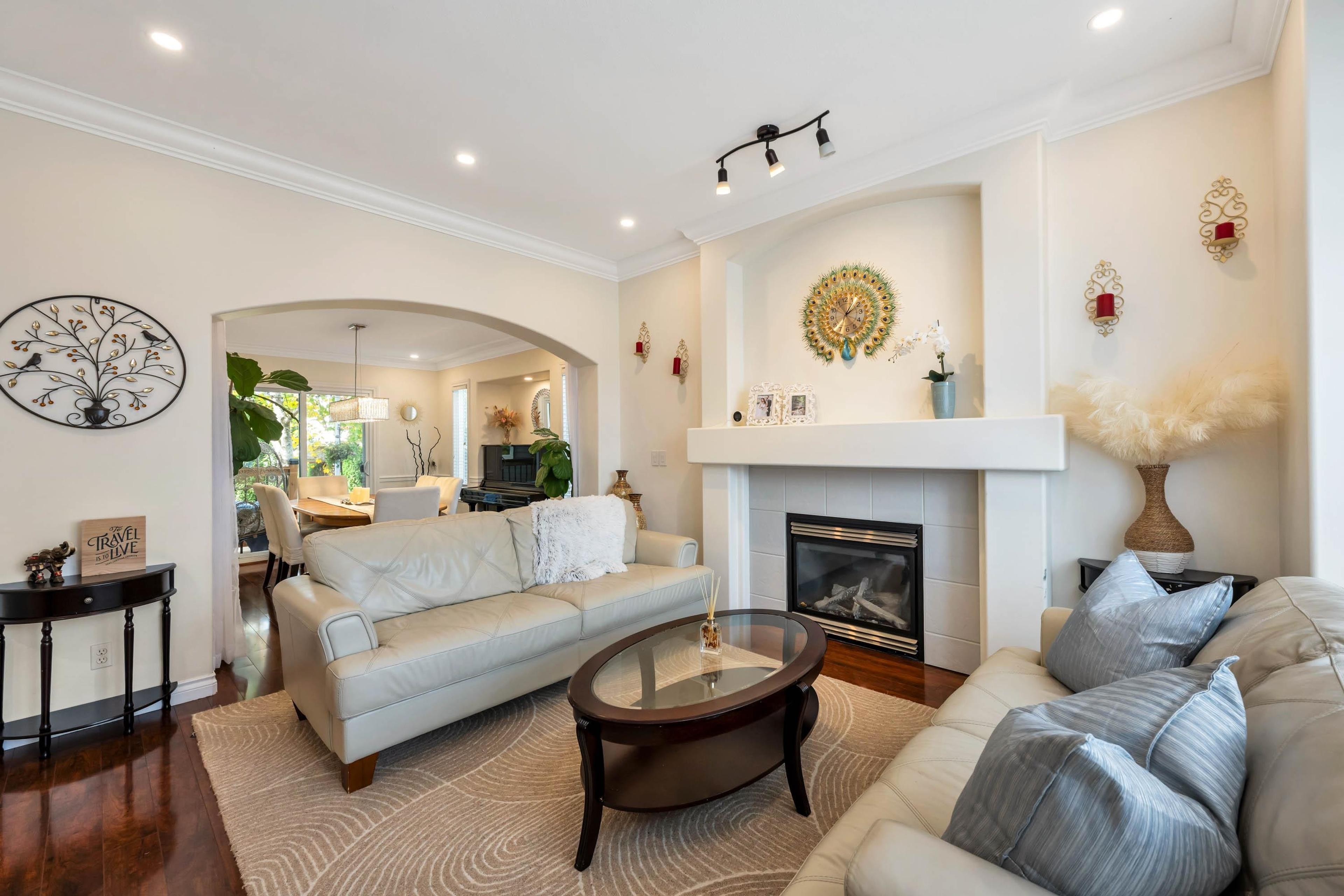 6185 167A AVENUE - Image 3