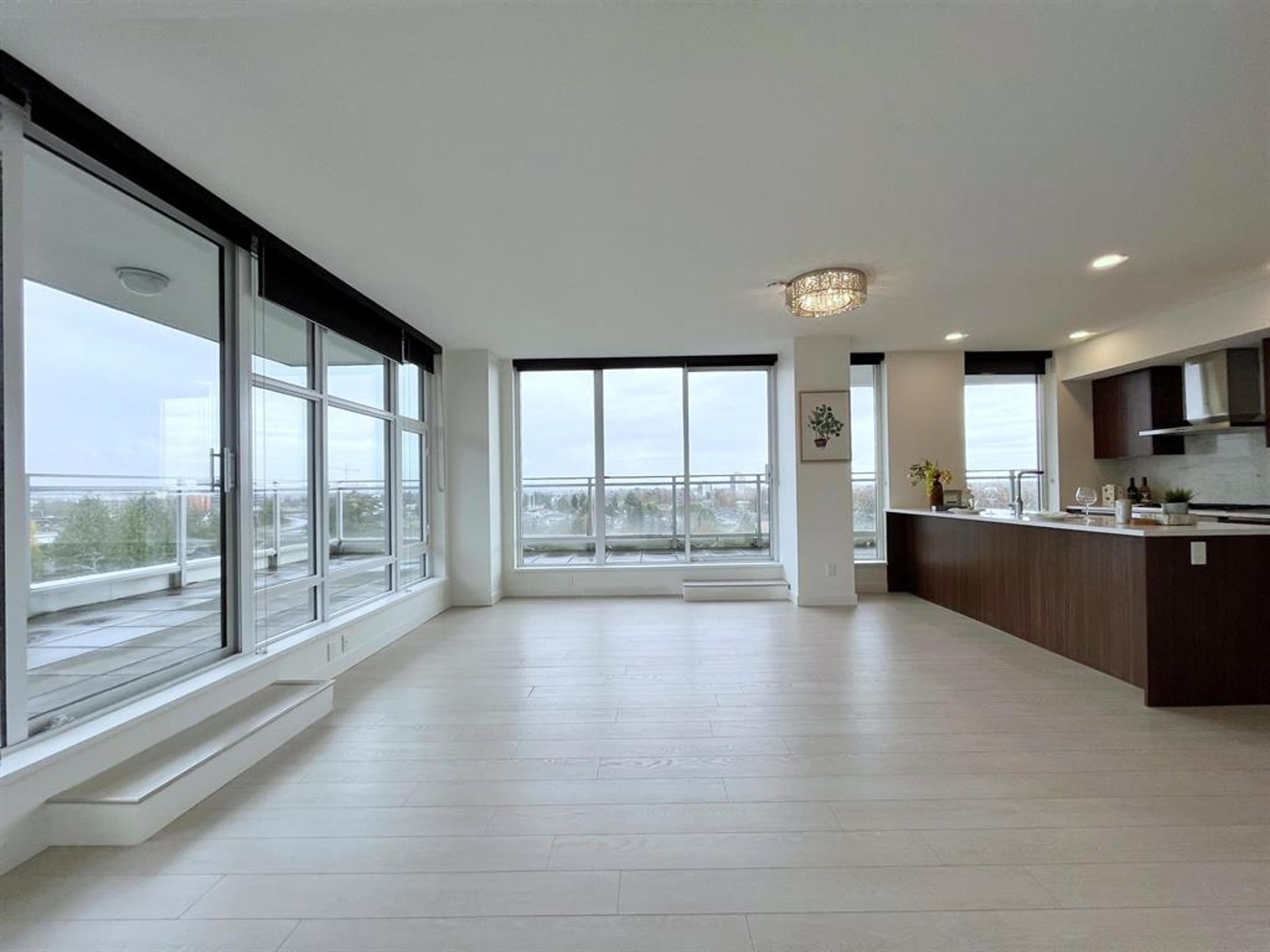 #1008 3300 KETCHESON ROAD - Main Image