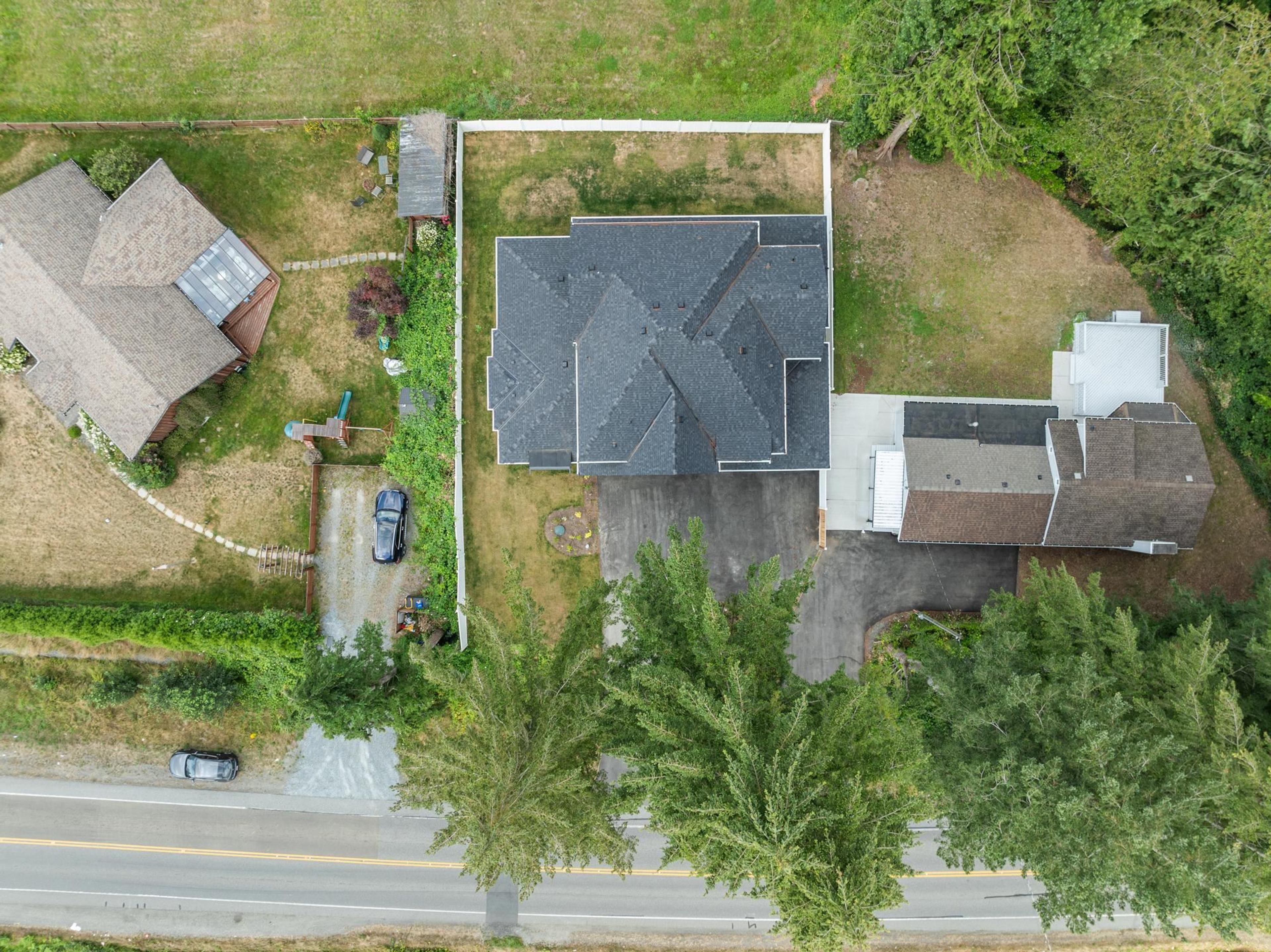 24833 Robertson Crescent, Langley - Exteriors - Drone/Aerial View - Photo 8