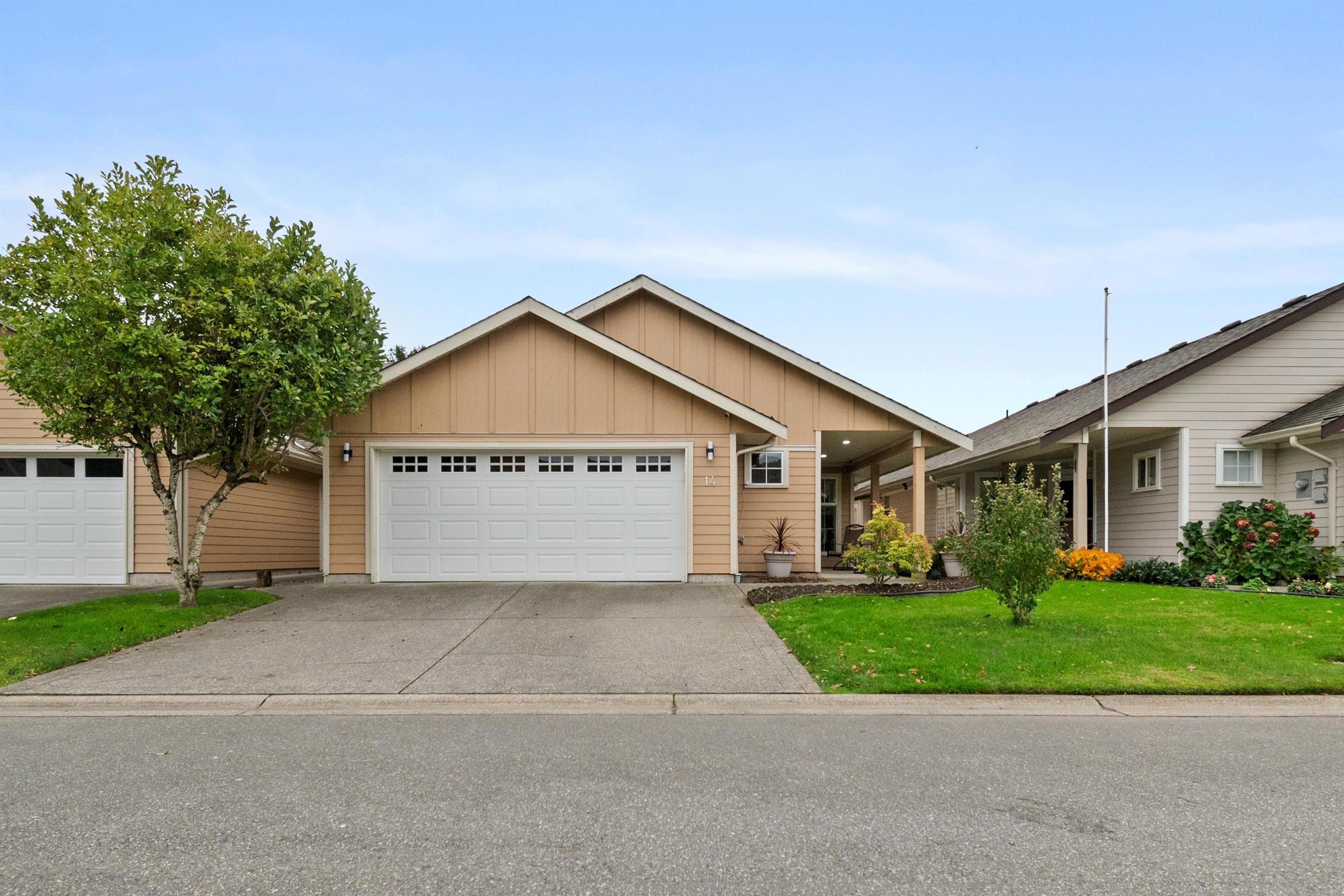 7291 Morrow Road, Agassiz - Exteriors - Photo 4