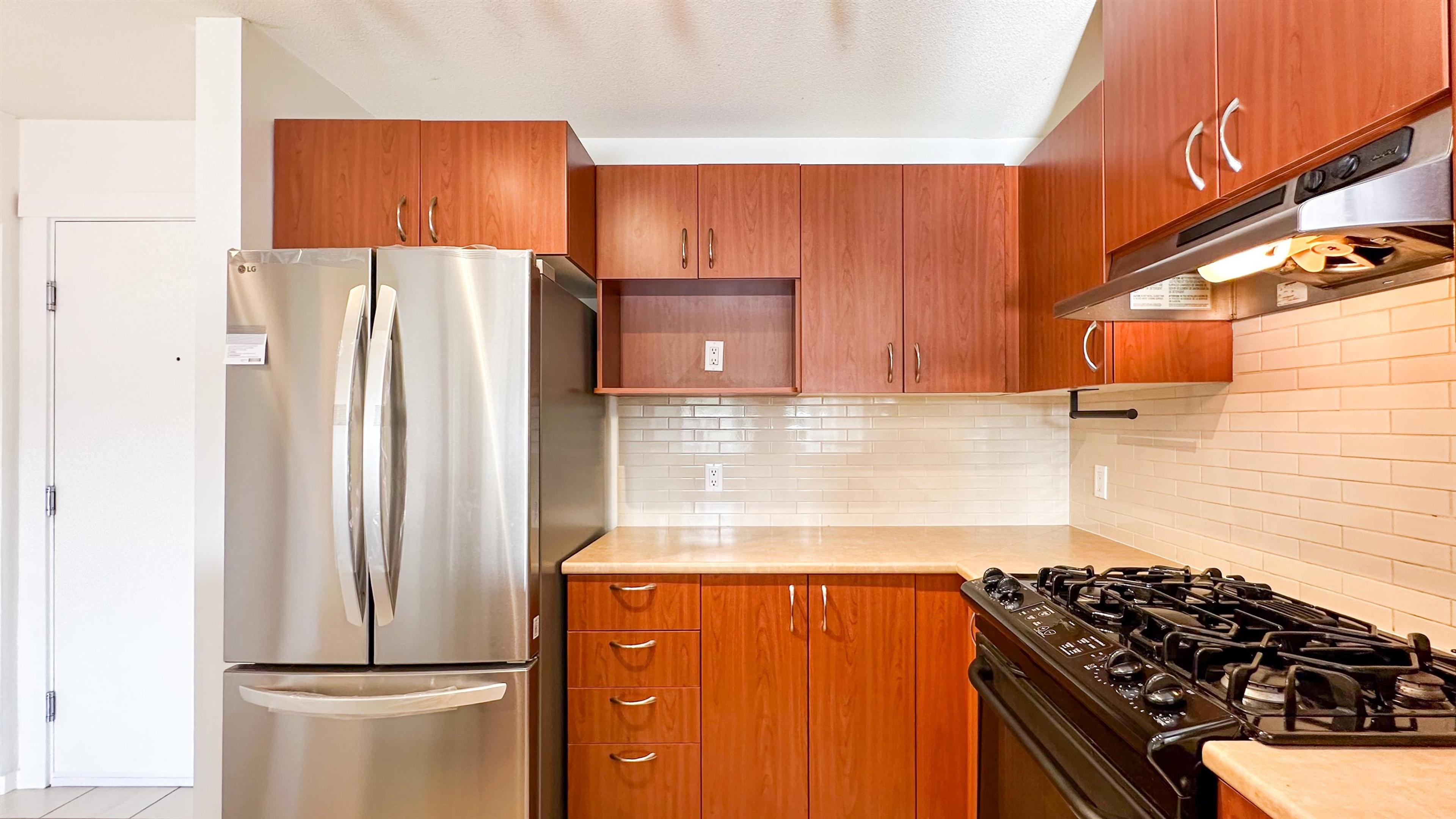 9283 Government Street, Burnaby - Exteriors - Photo 3