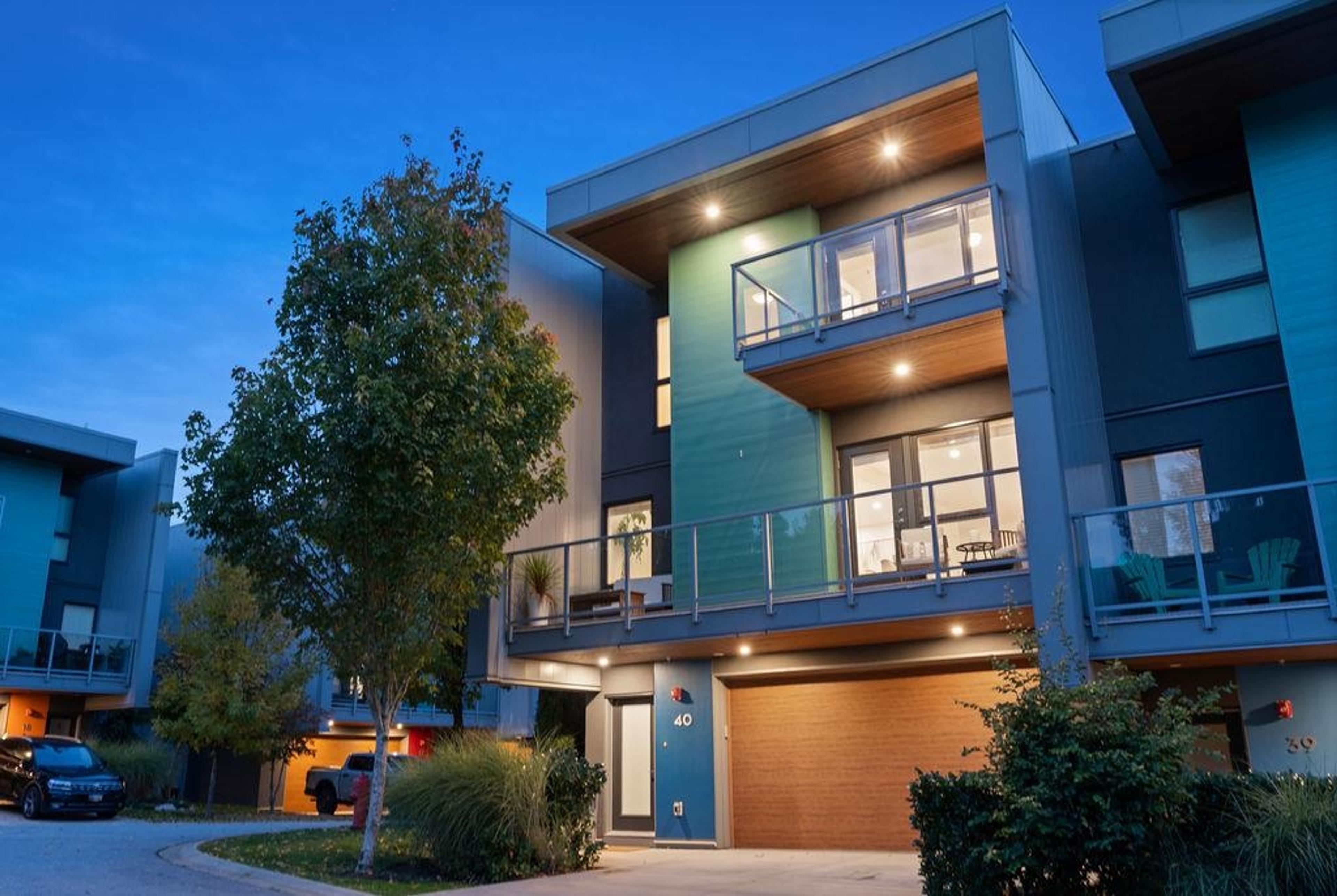 3596 Salal Drive, North Vancouver - Exteriors - Photo 1