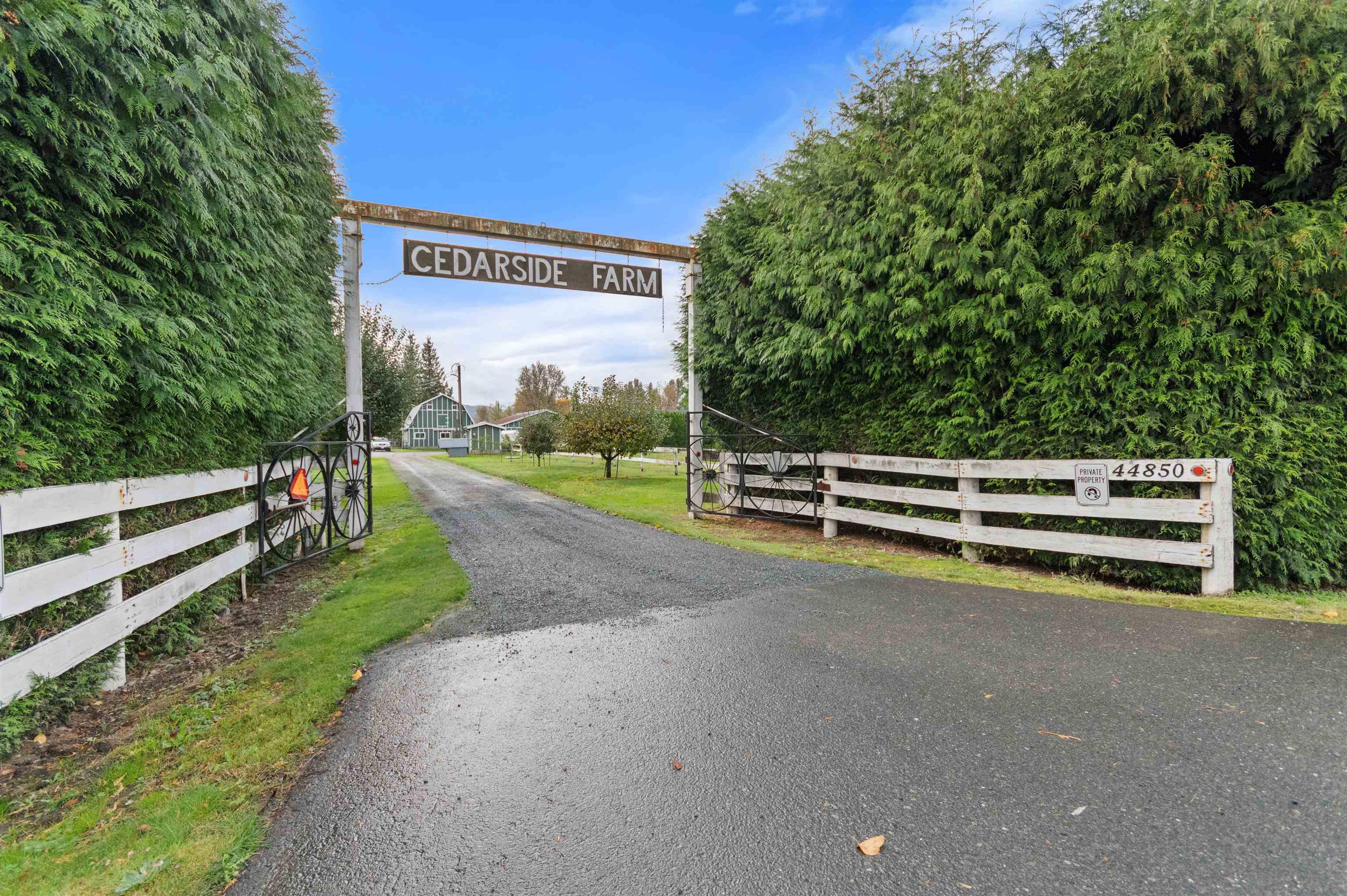 44850 LUCKAKUCK WAY - Image 3