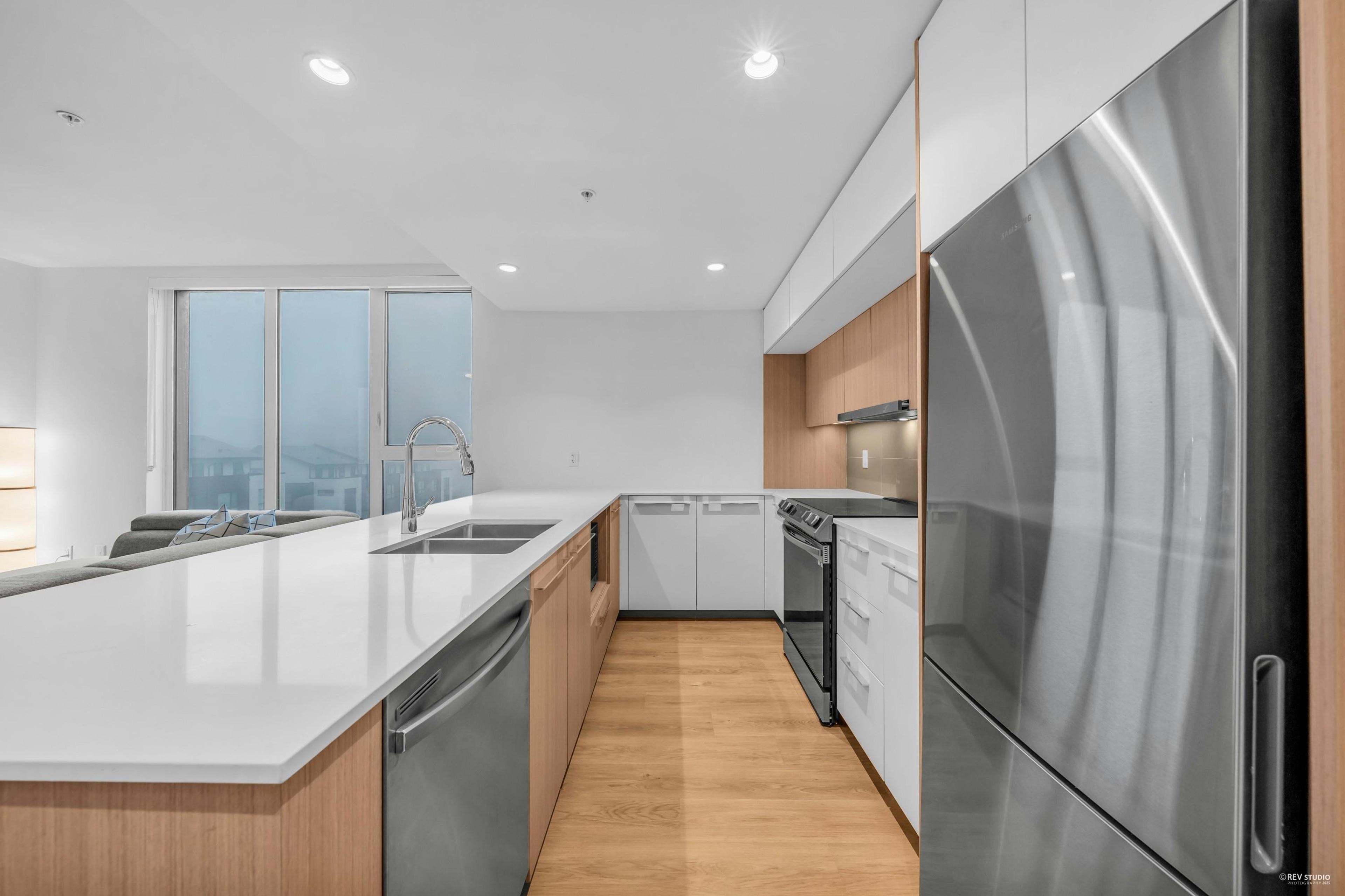 #403 9888 UNIVERSITY CRESCENT - Image 3