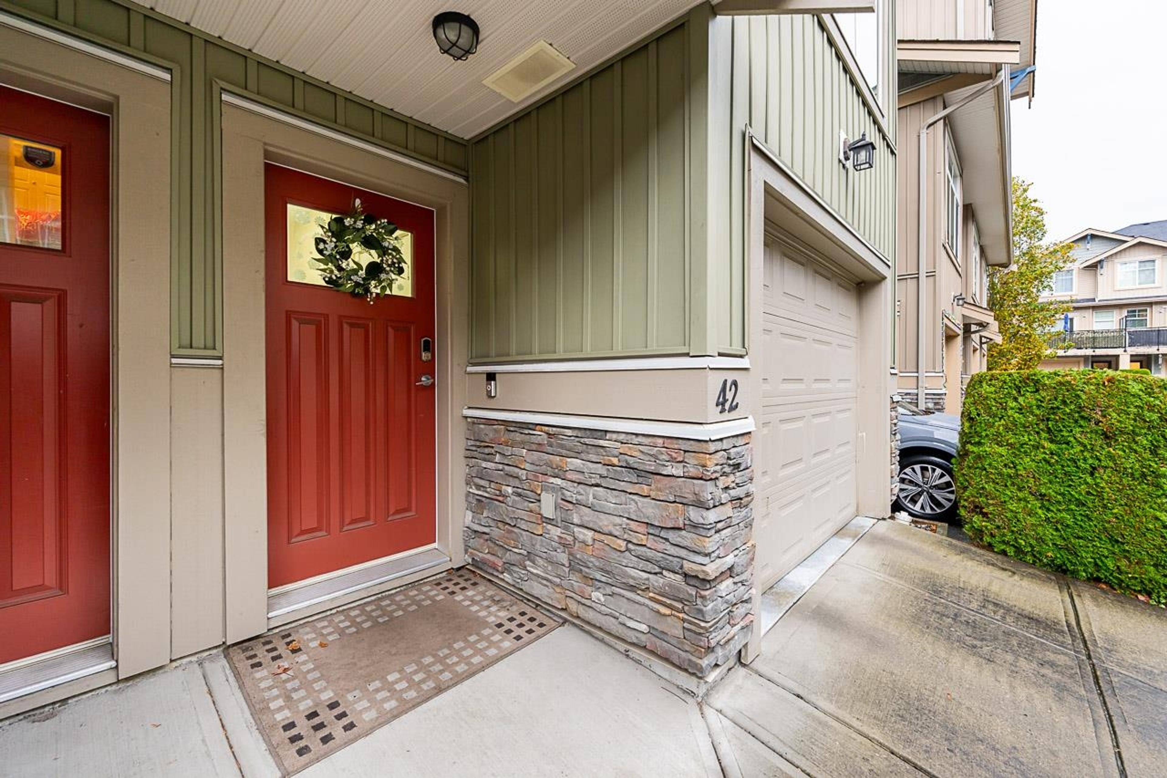 20966 77a Avenue, Langley - Exteriors - Photo 3