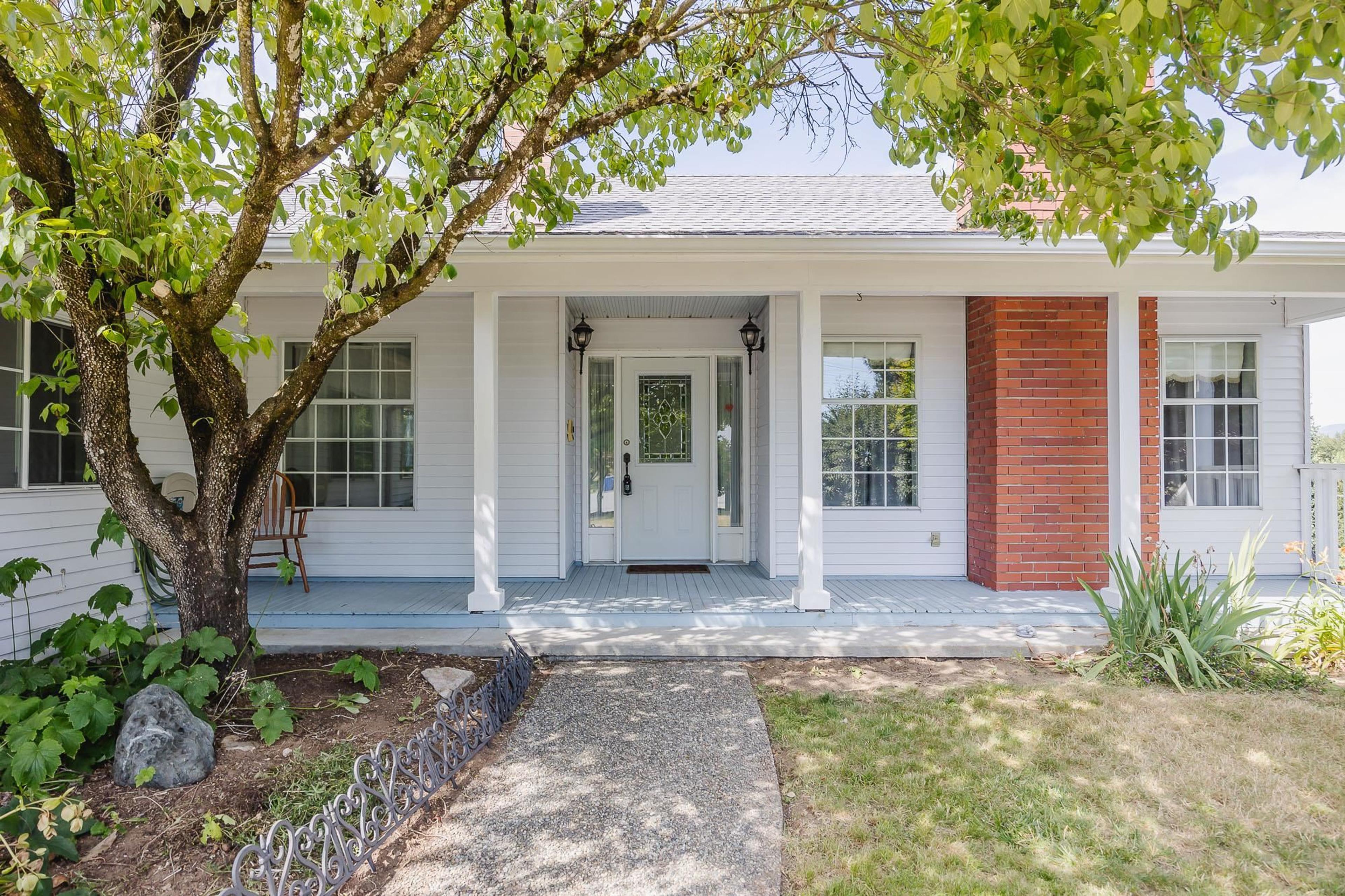 33033 BANFF PLACE - Main Image