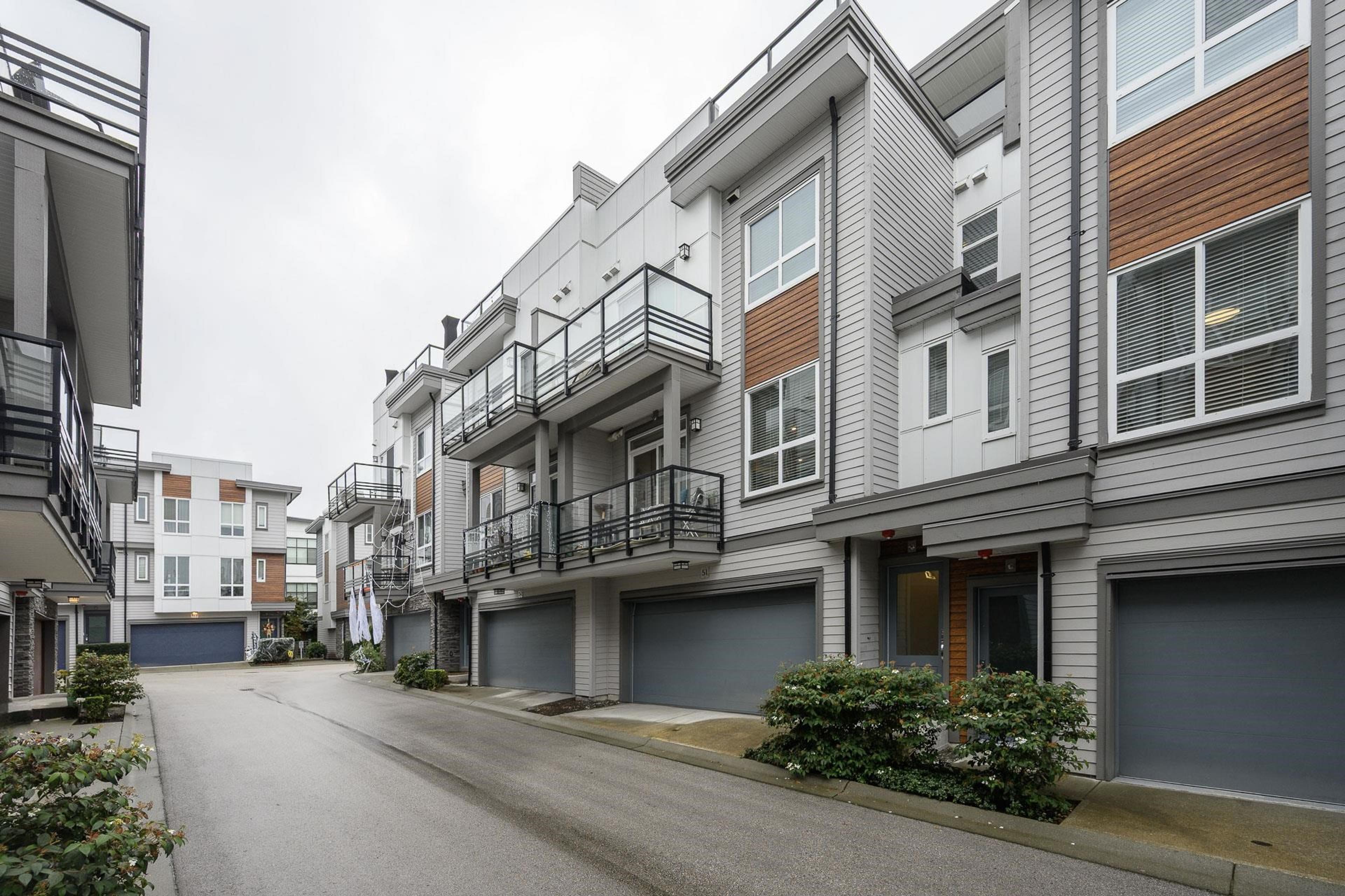 #51 7947 209 STREET - Main Image