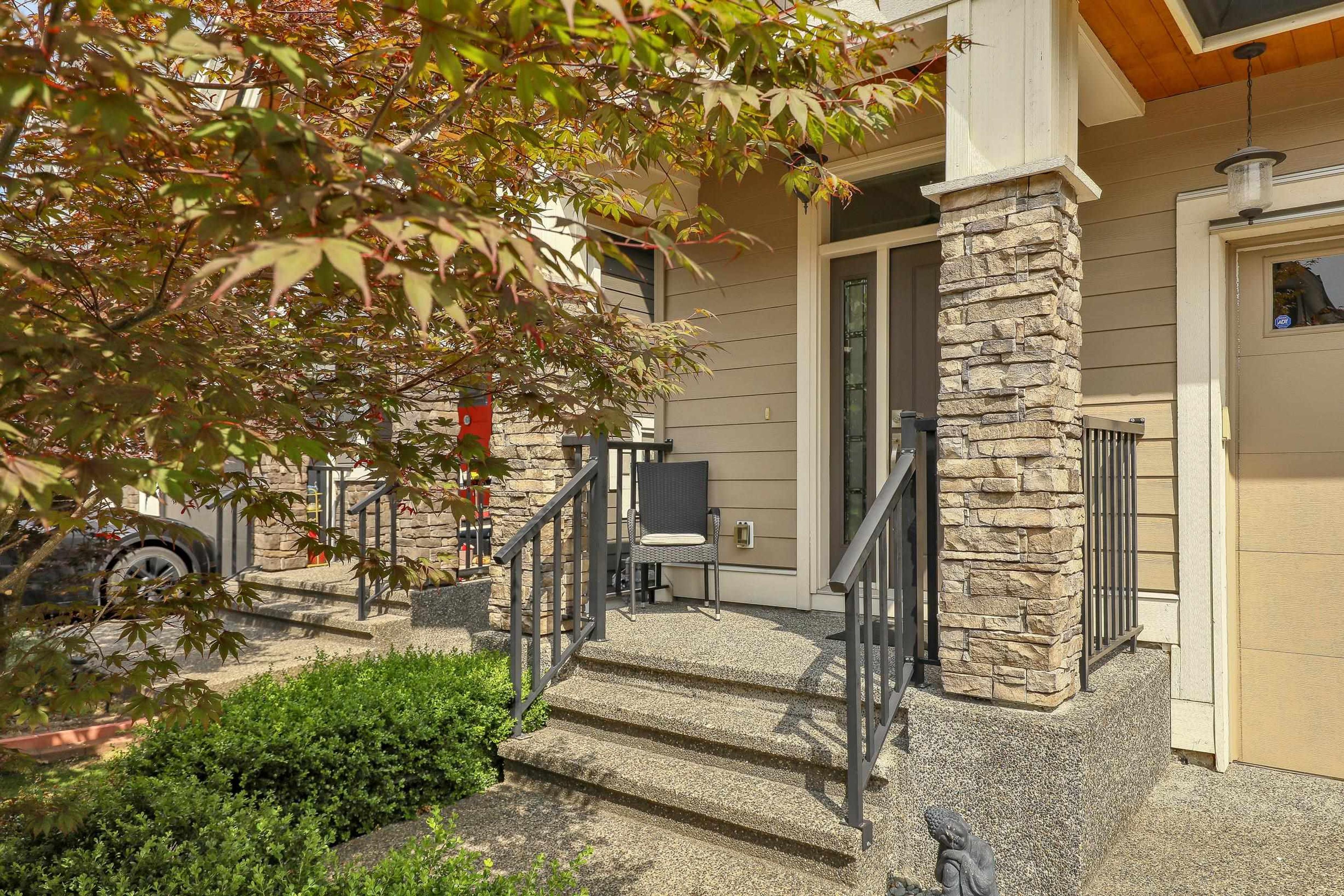 20985 80A AVENUE - Image 2