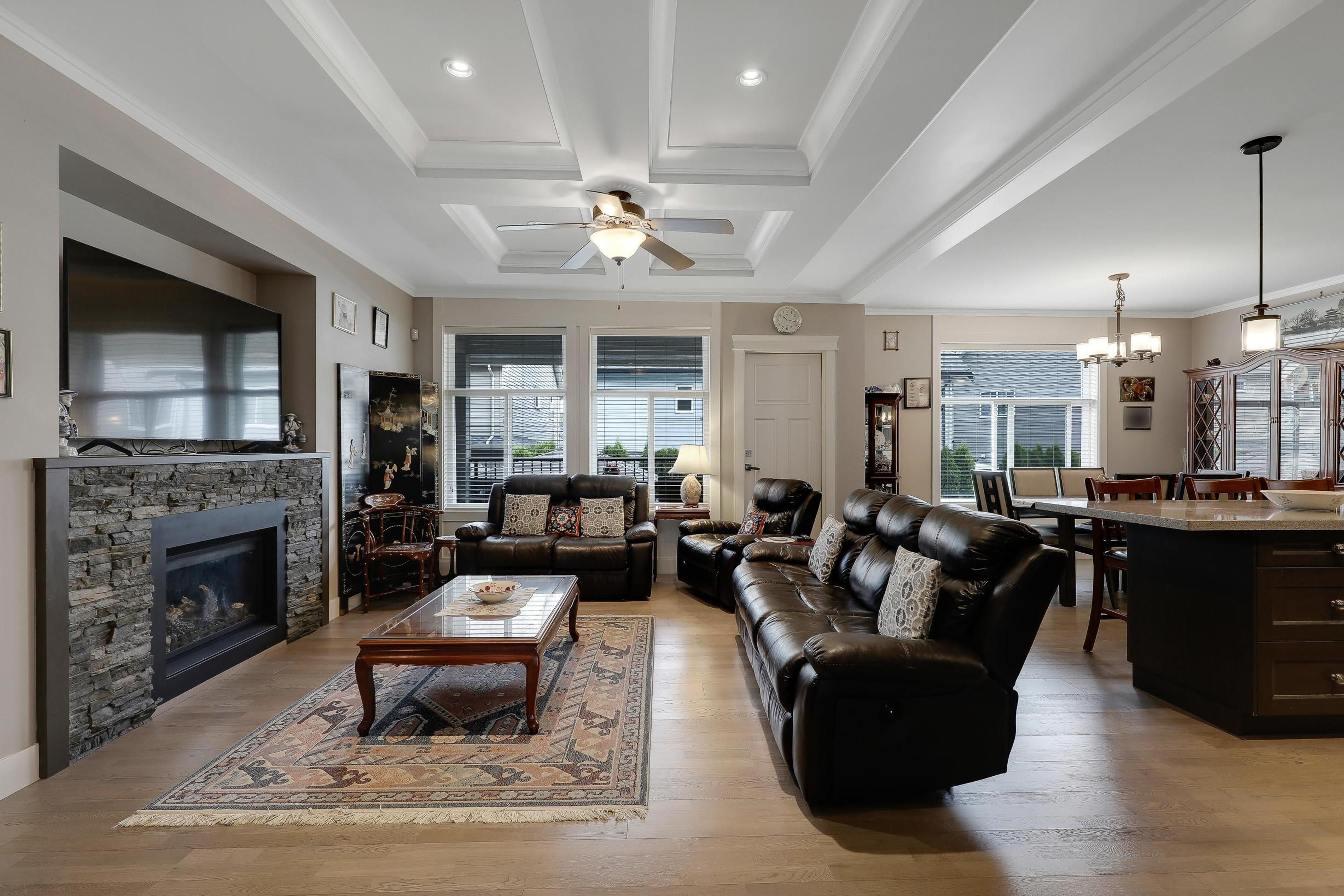 20985 80A AVENUE - Main Image