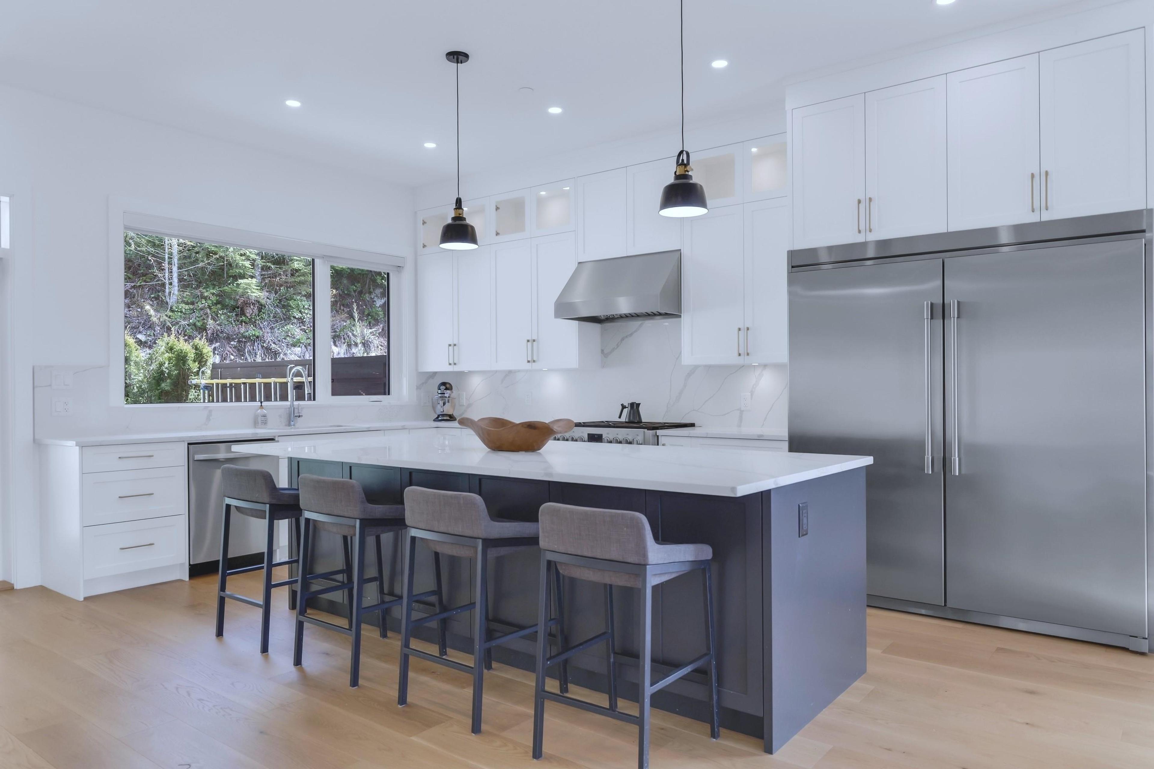 #24 3385 MAMQUAM ROAD - Image 3