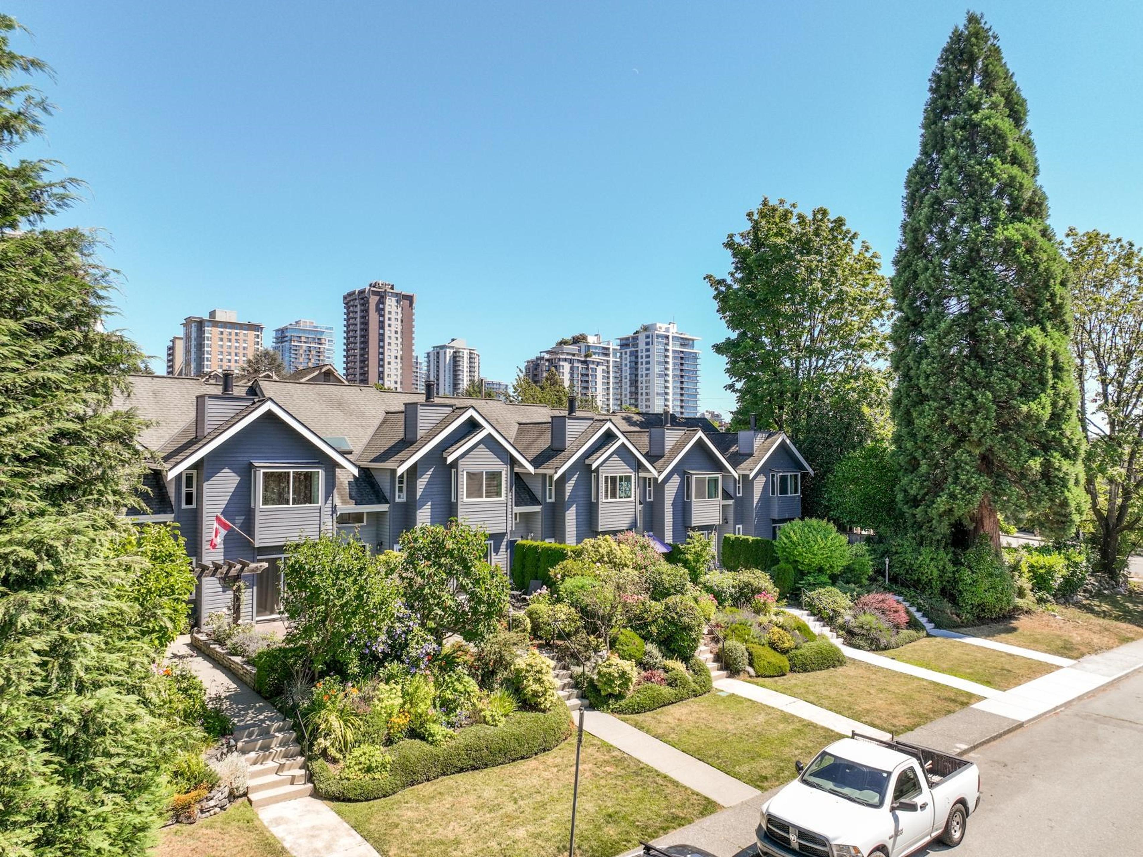 1518 Mahon Avenue, North Vancouver - Exteriors - Full Complex View - Photo 4