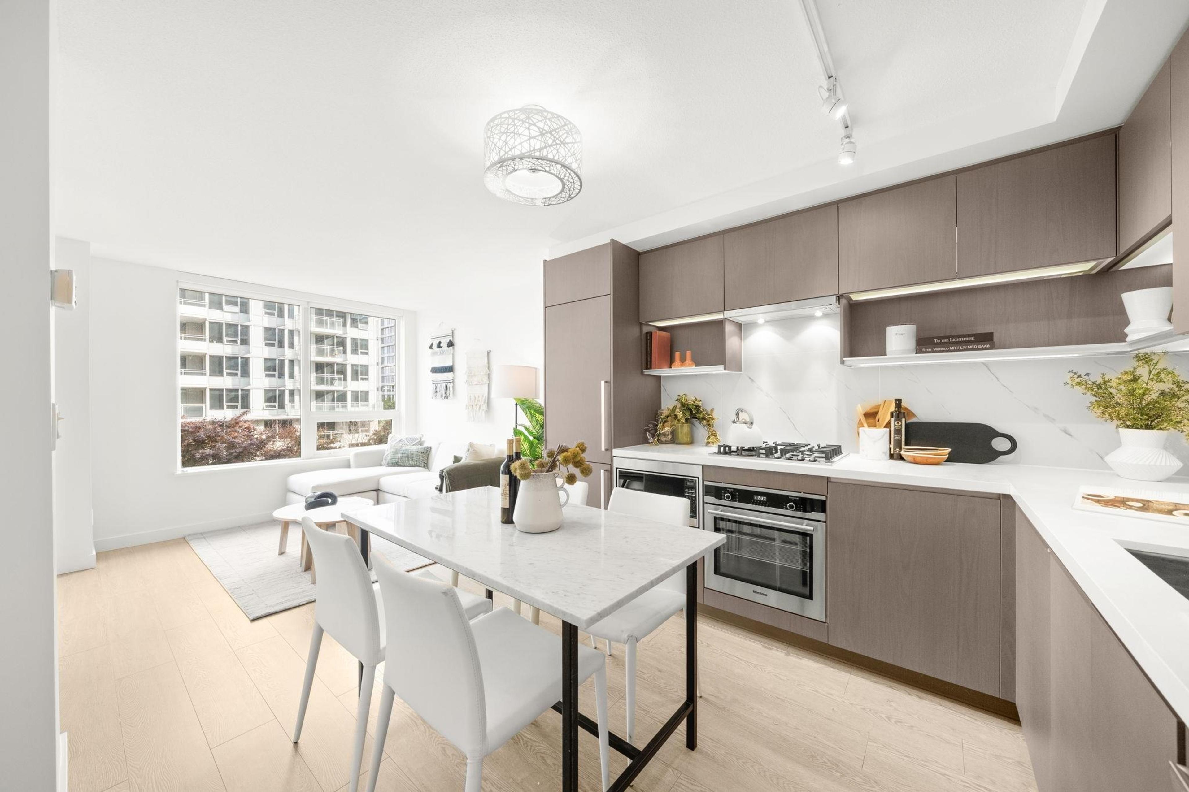 #617 8833 HAZELBRIDGE WAY - Image 2