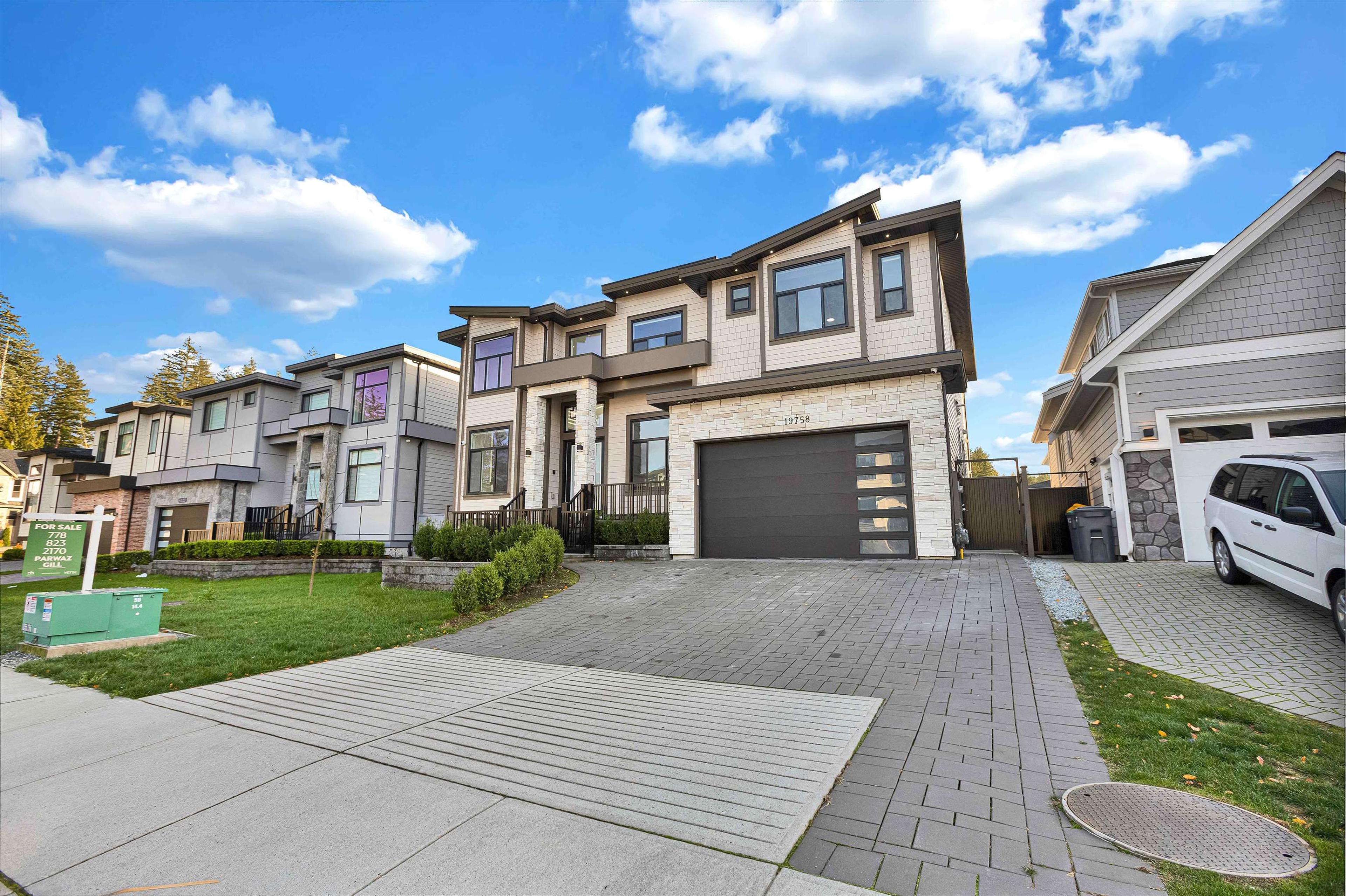 19758 33 AVENUE - Image 2