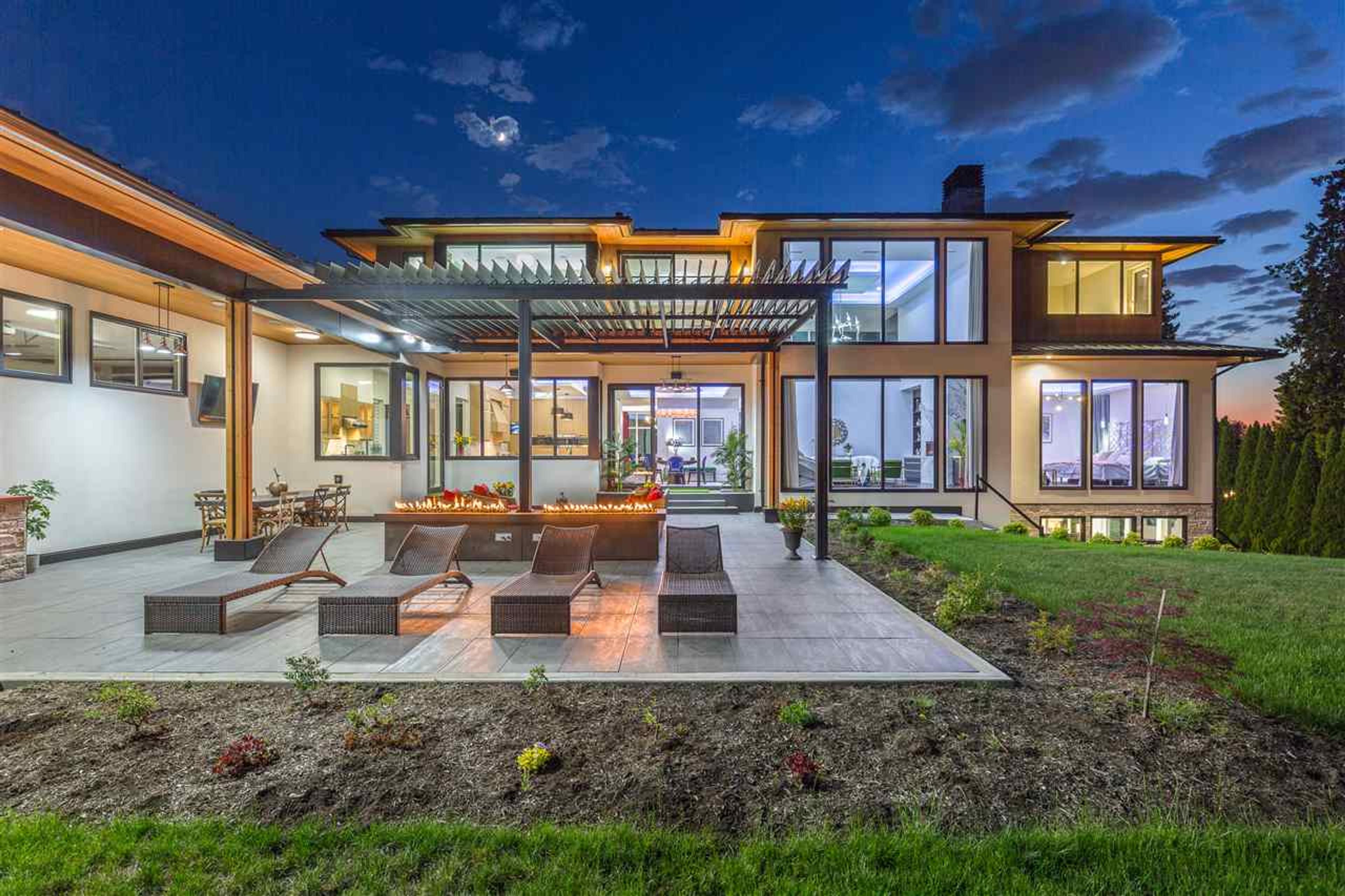 3016 163 STREET - Image 2