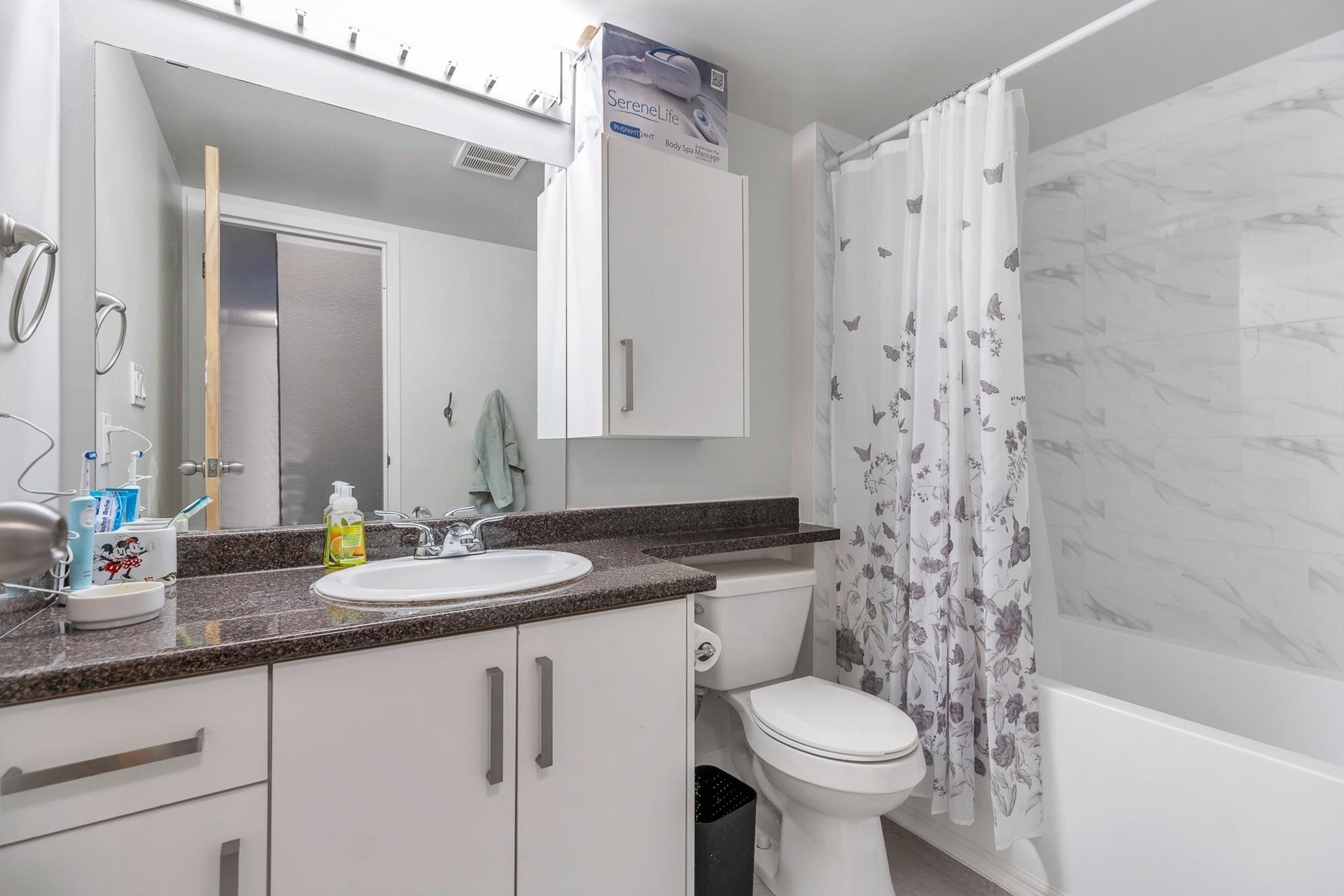 #202 7095 133B STREET - Image 3