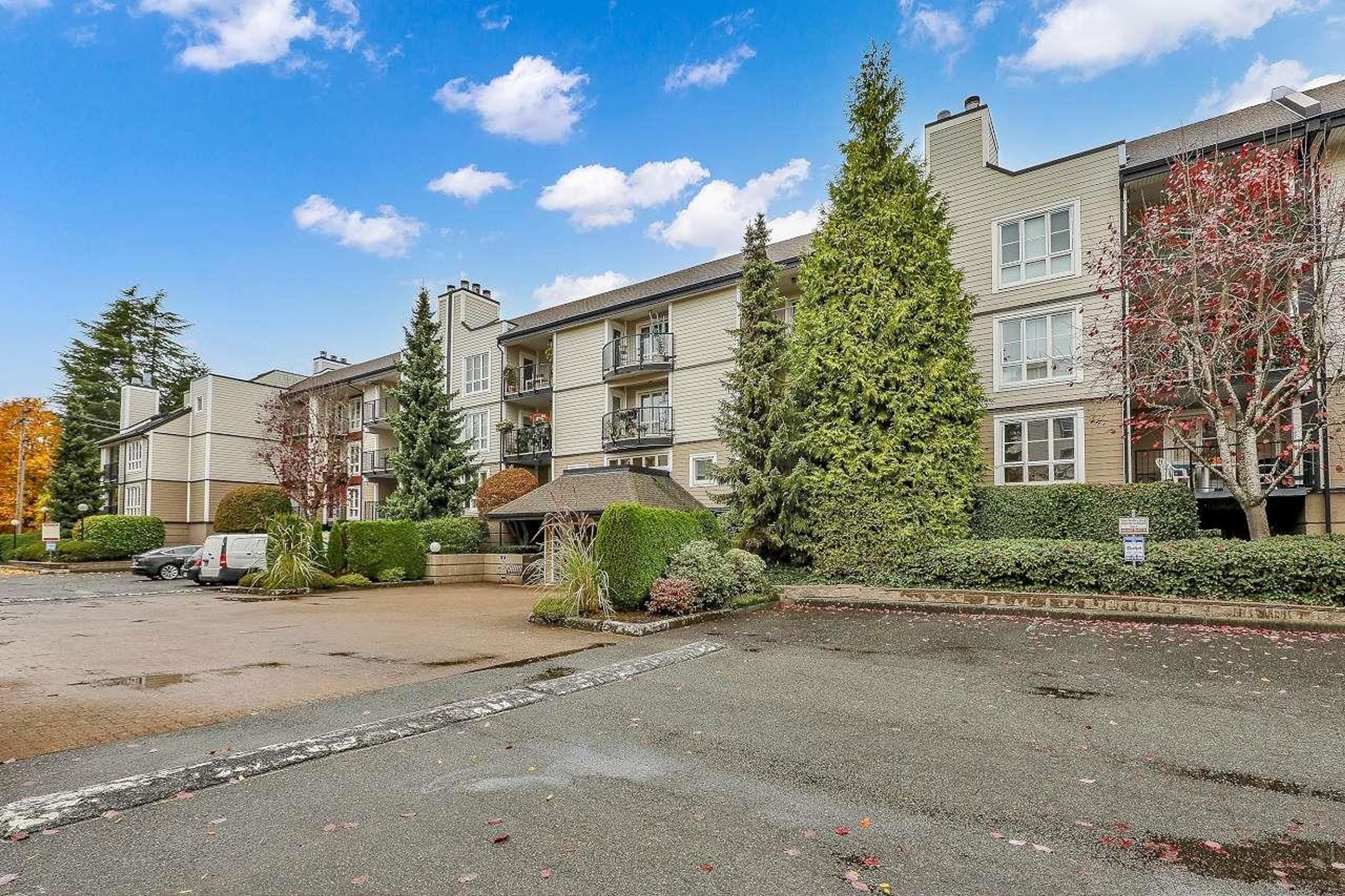 7500 Minoru Boulevard, Richmond - Exteriors - Full Complex View - Photo 3