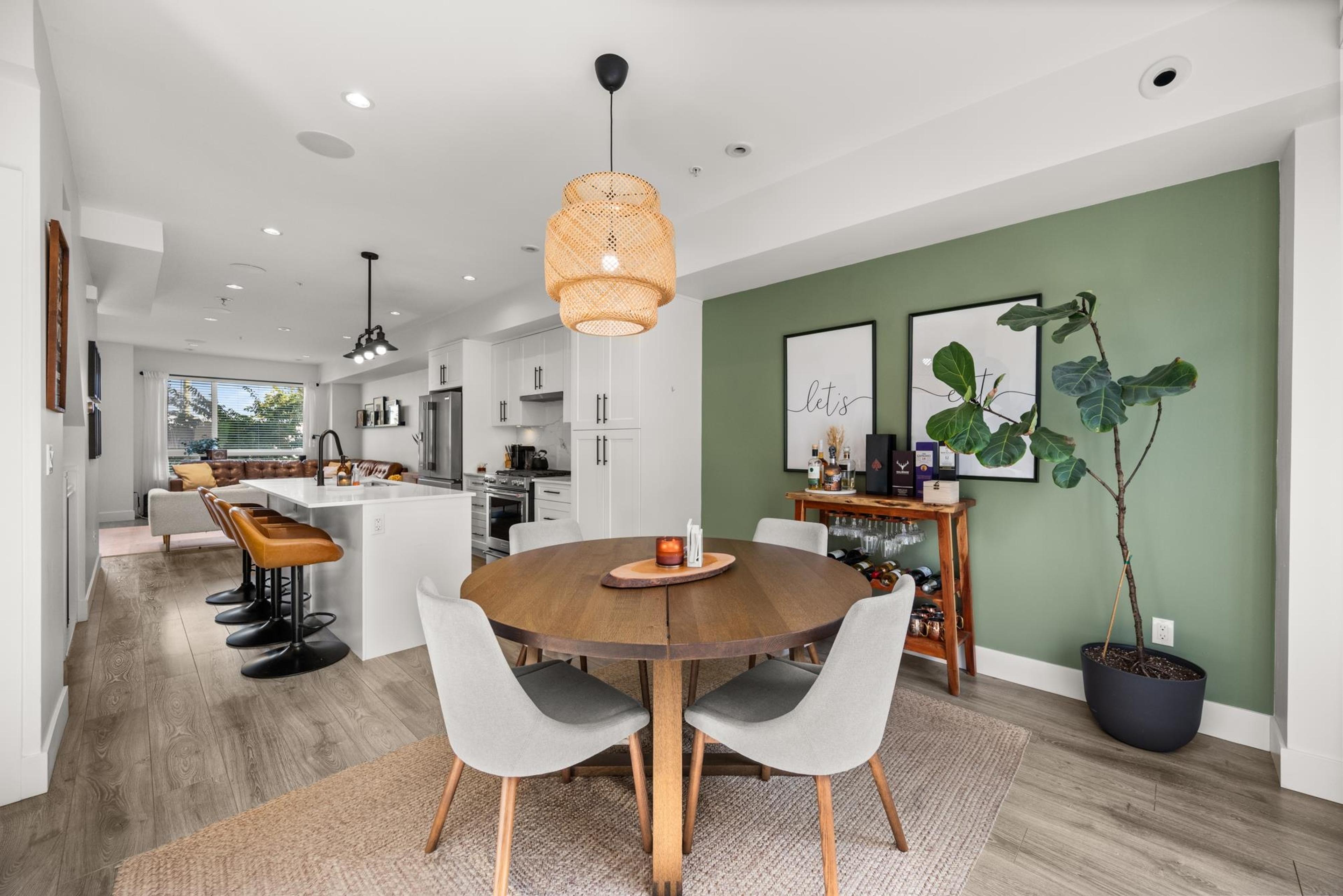 #5 19624 56 AVENUE - Main Image