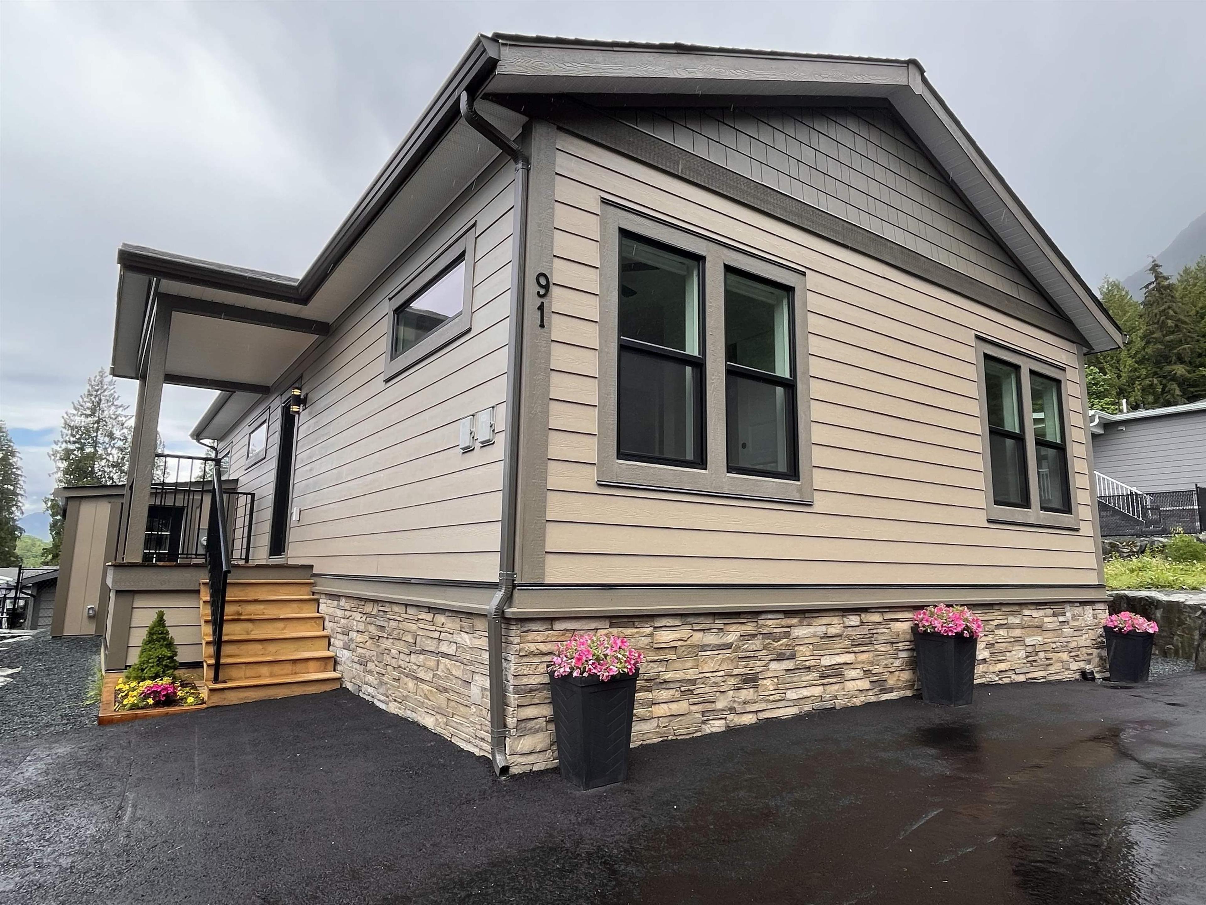 #91 53480 BRIDAL FALLS ROAD - Main Image