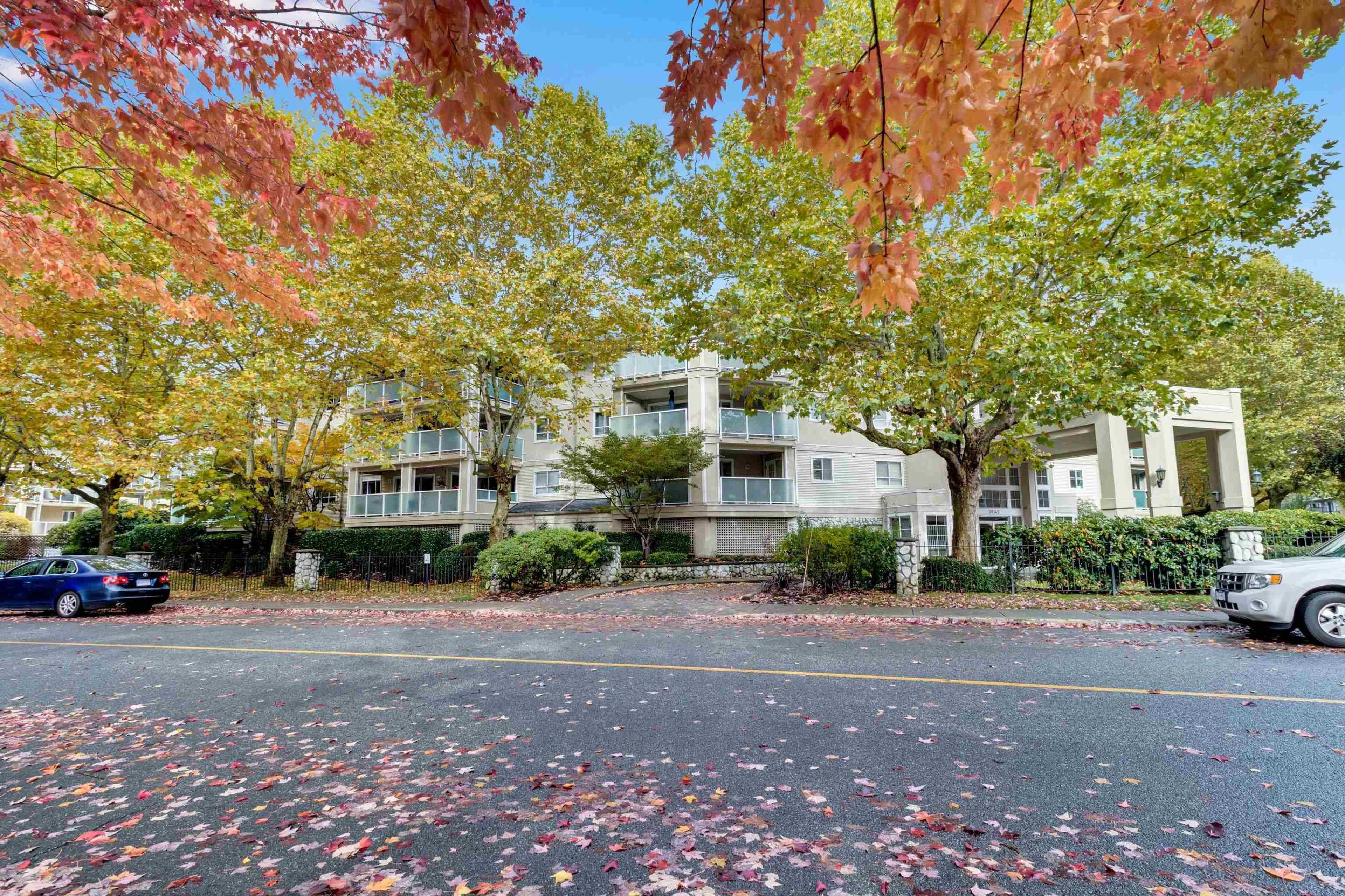 20145 55a Avenue, Langley - Exteriors - Full Complex View - Photo 3