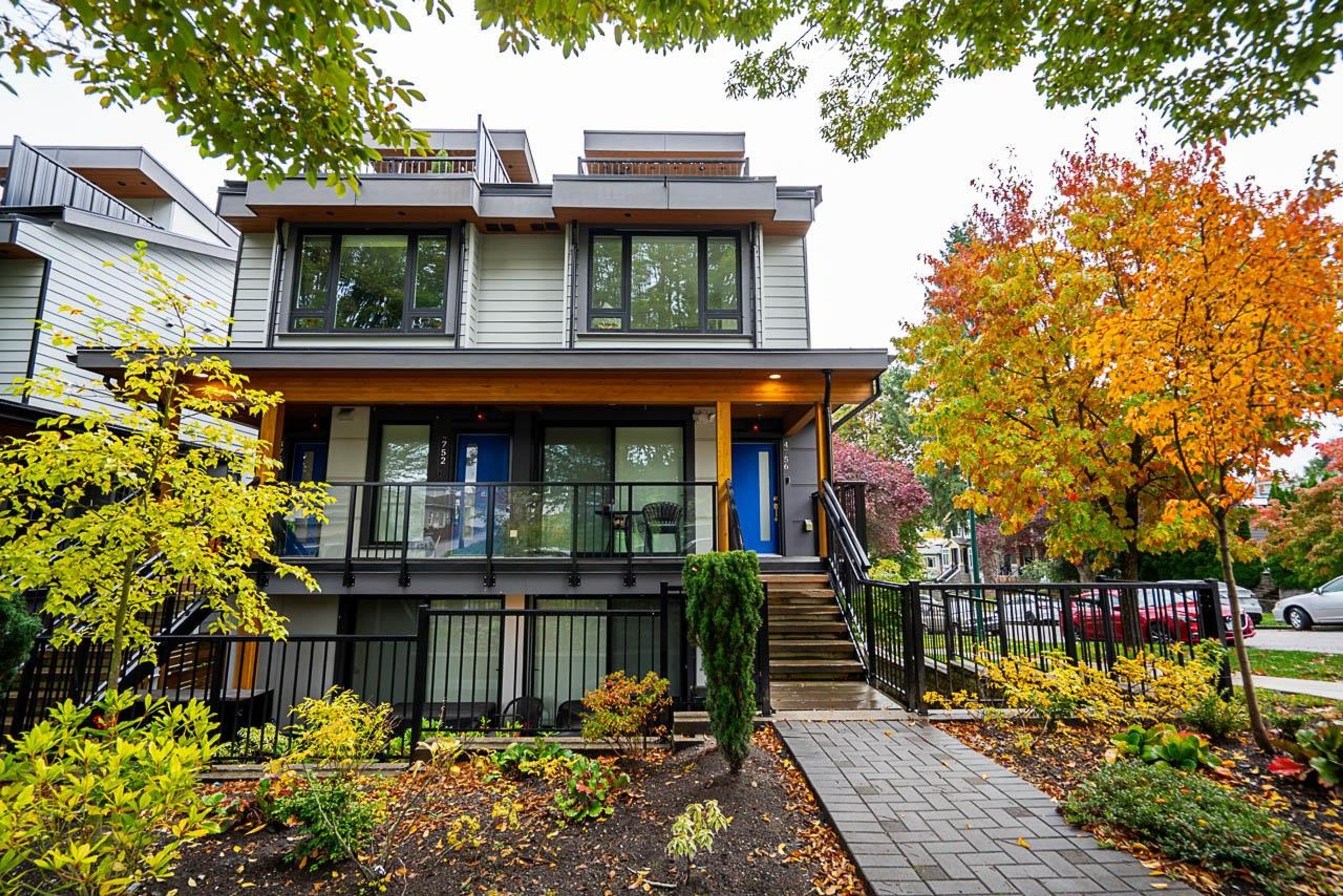 4736 Duchess Street, Vancouver - Exteriors - Photo 1