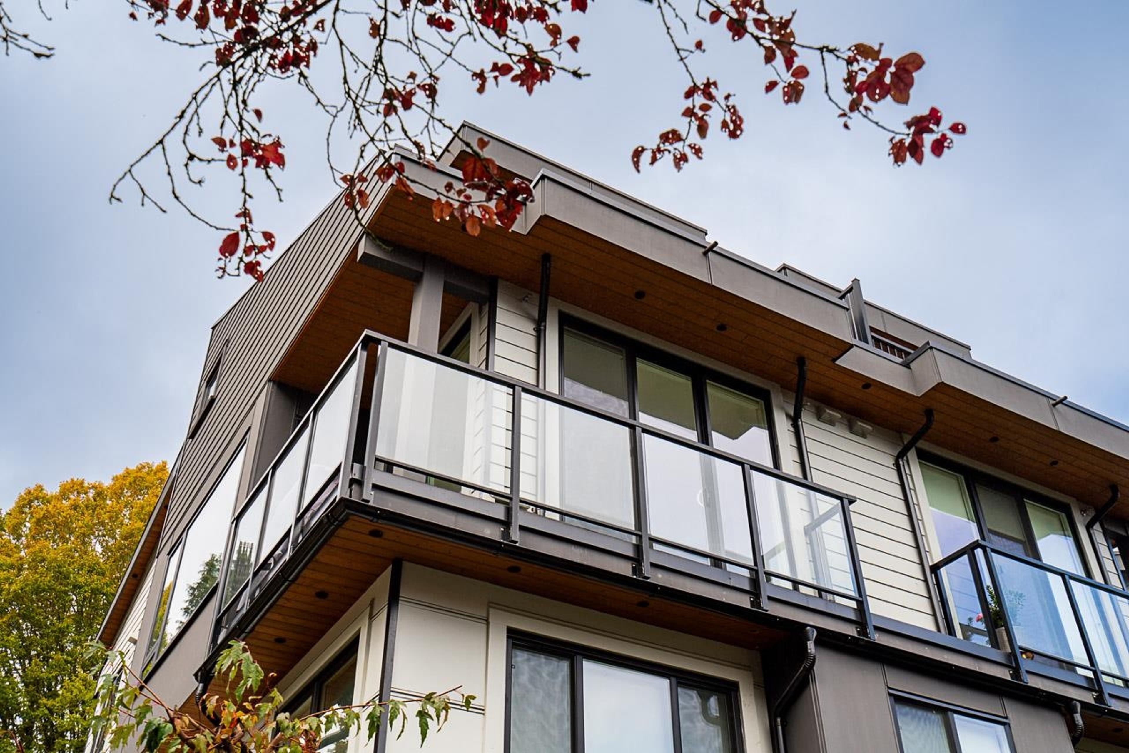 4736 Duchess Street, Vancouver - Exteriors - Photo 3