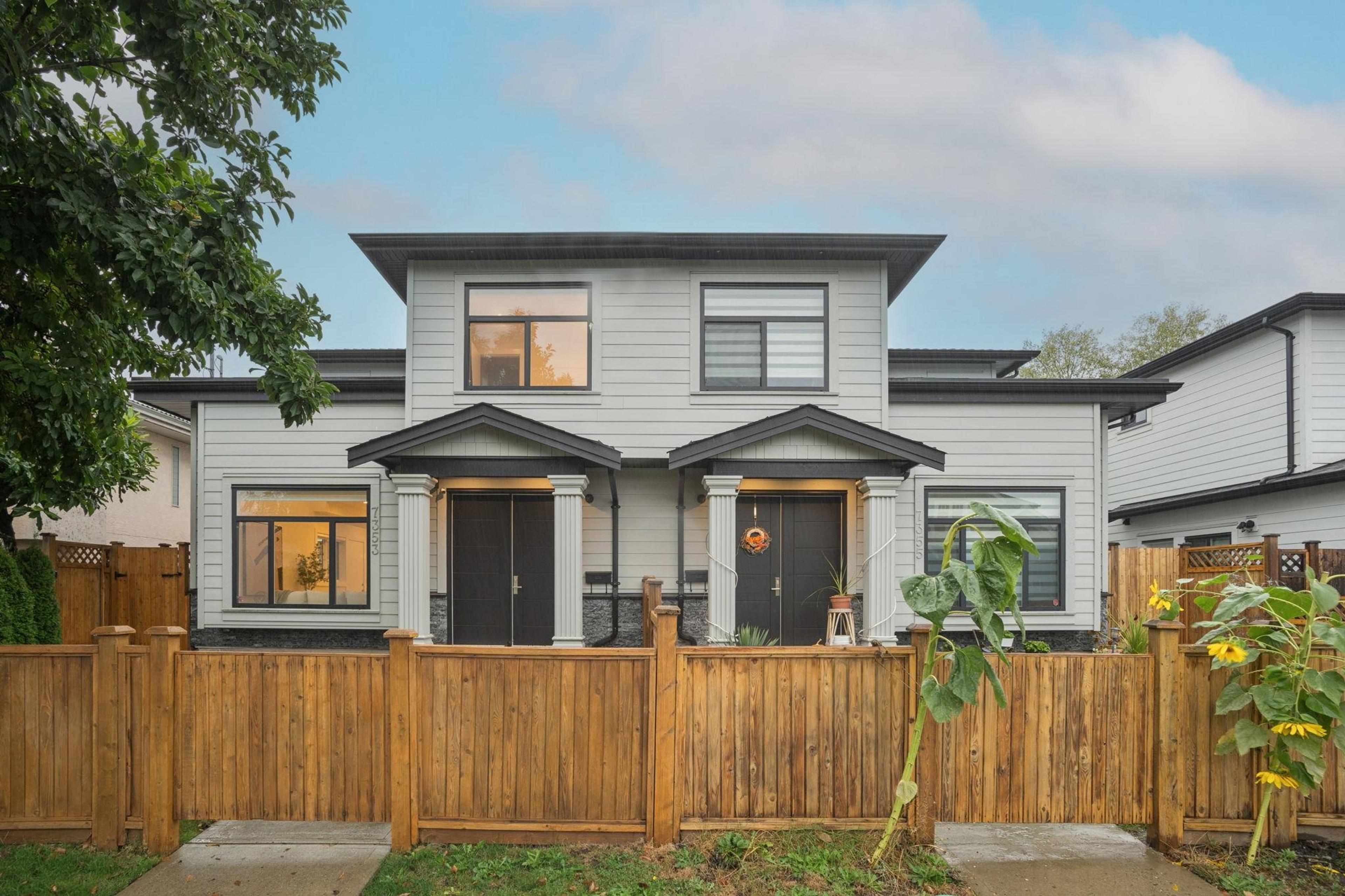 7353 14th Avenue, Burnaby - Exteriors - Photo 3