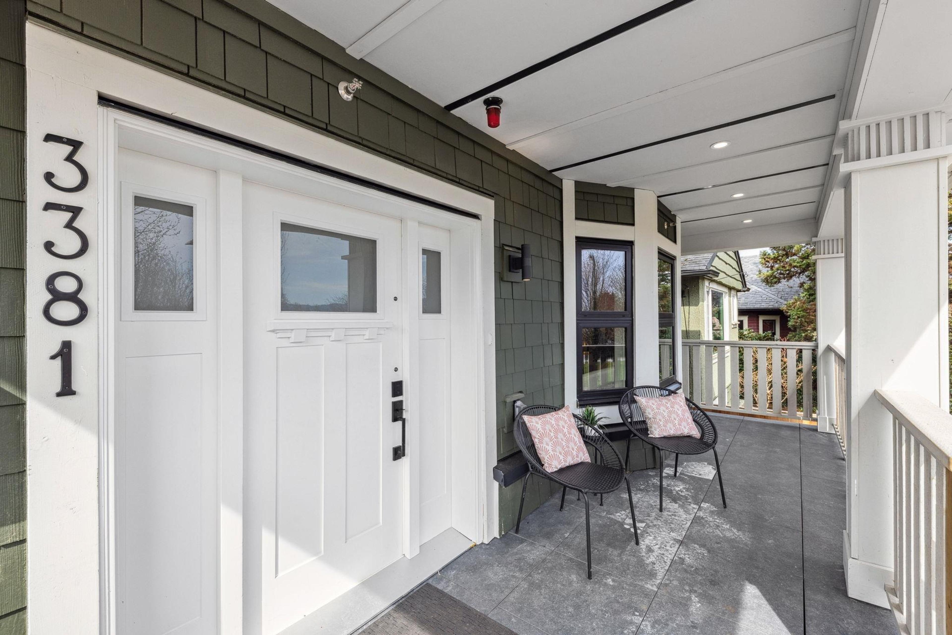 3381 VICTORIA DRIVE - Image 3