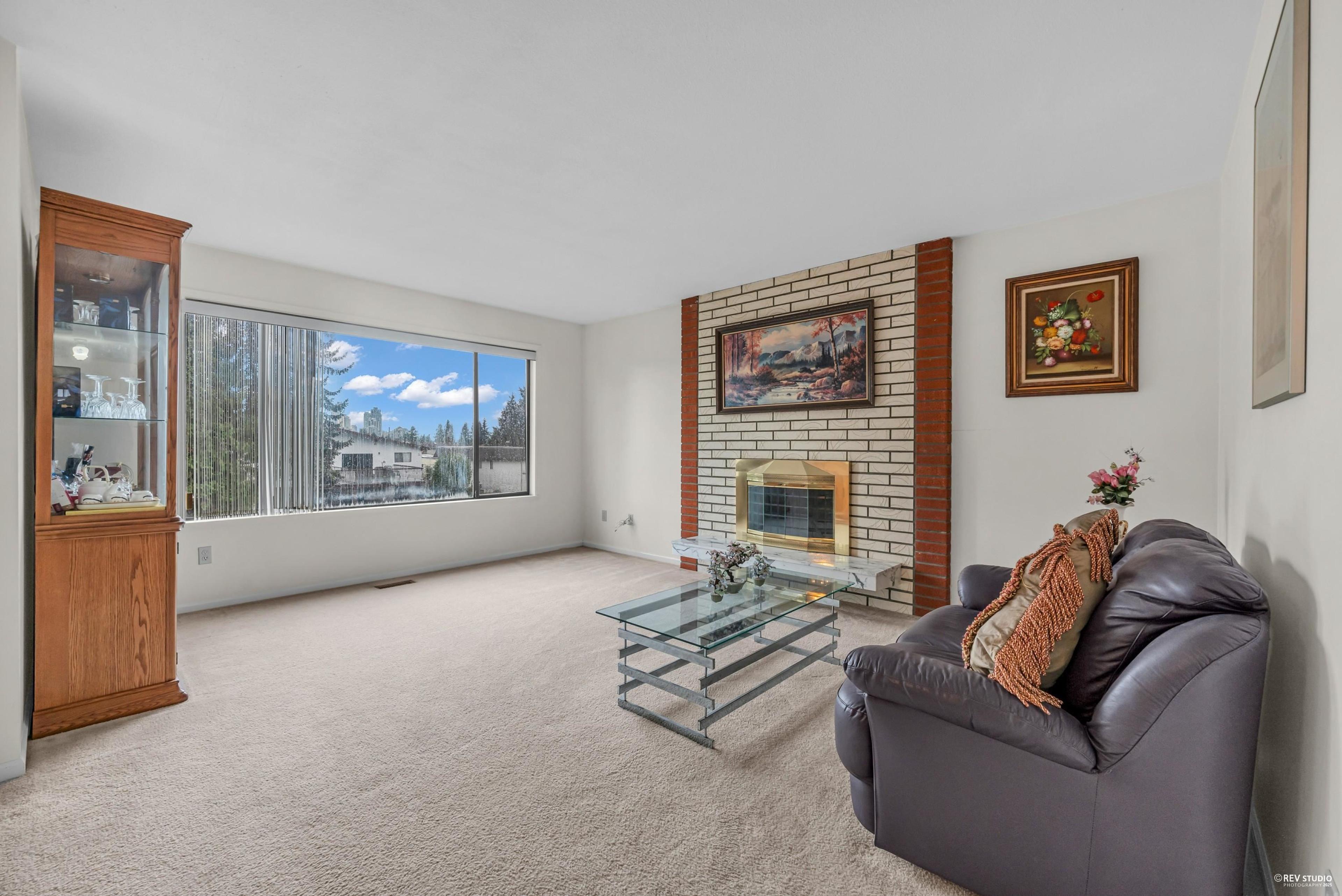 6760 LAKEVIEW AVENUE - Image 3