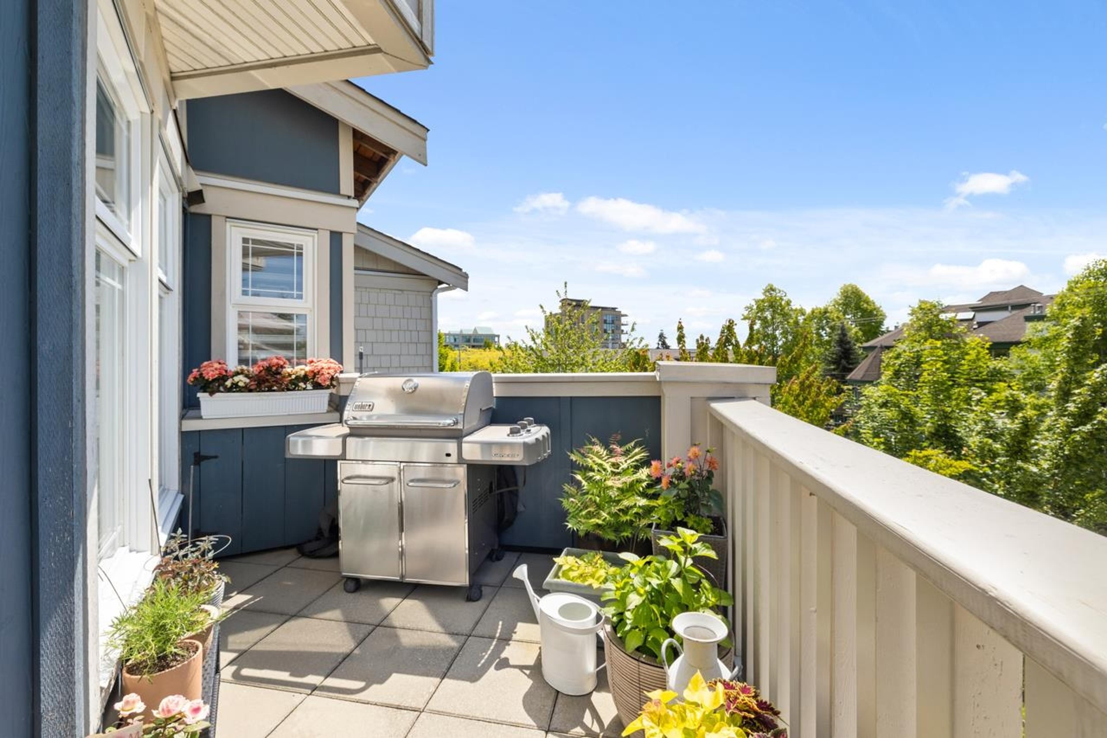 #302 15392 16A AVENUE - Image 3