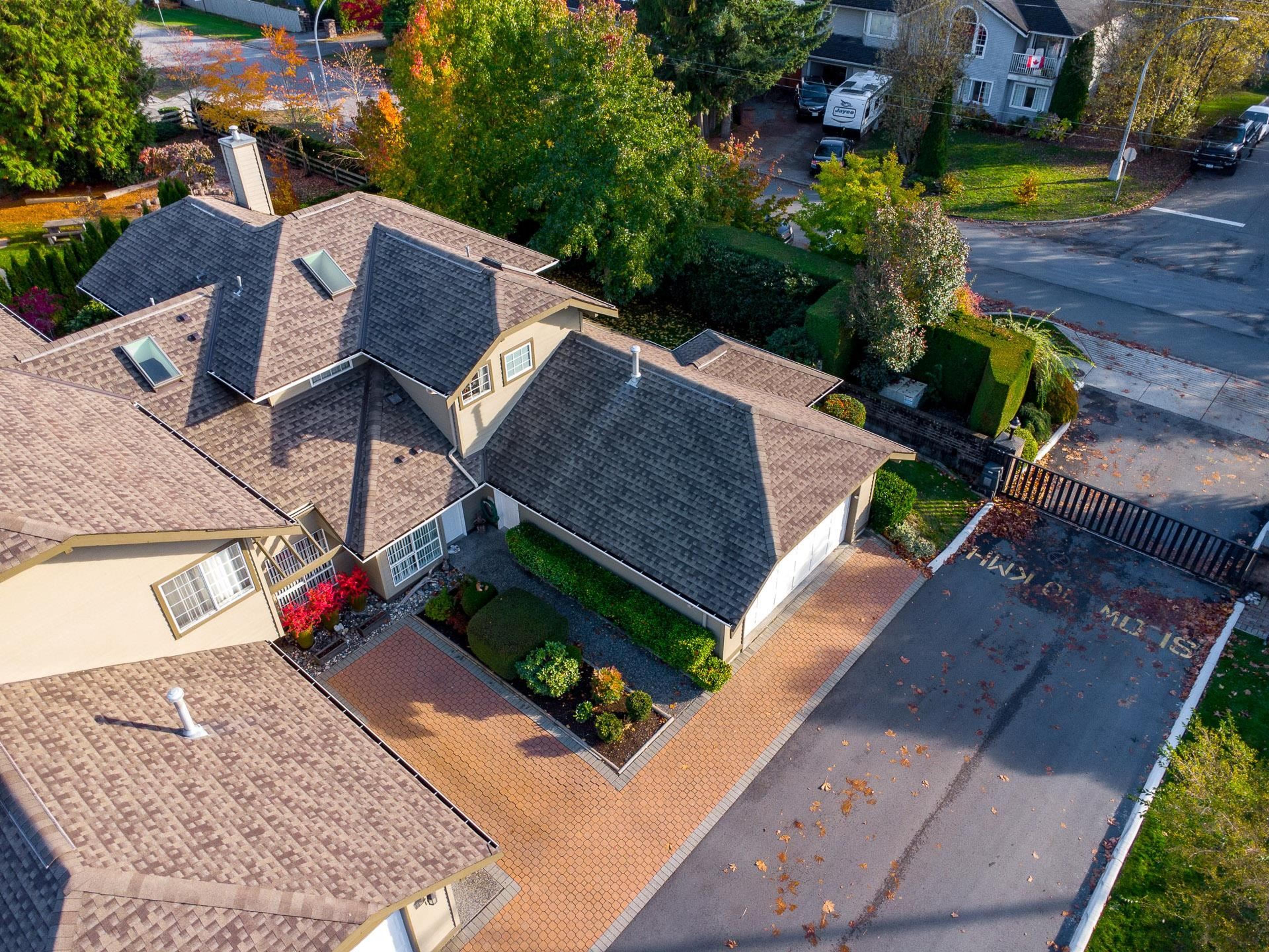 16275 15 Avenue, Surrey - Exteriors - Full Complex View, Drone/Aerial View - Photo 4