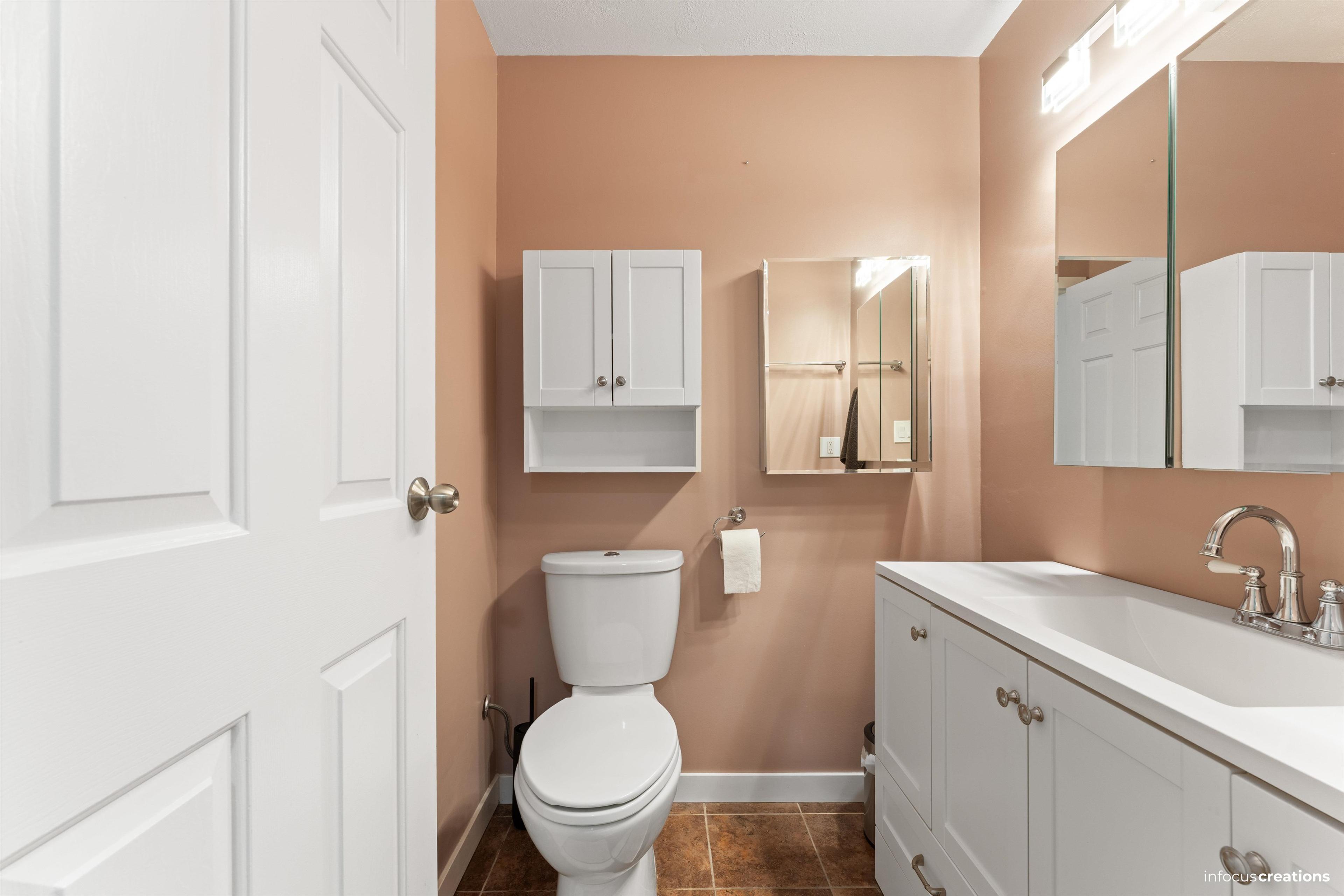 #22 8975 MARY STREET - Image 3