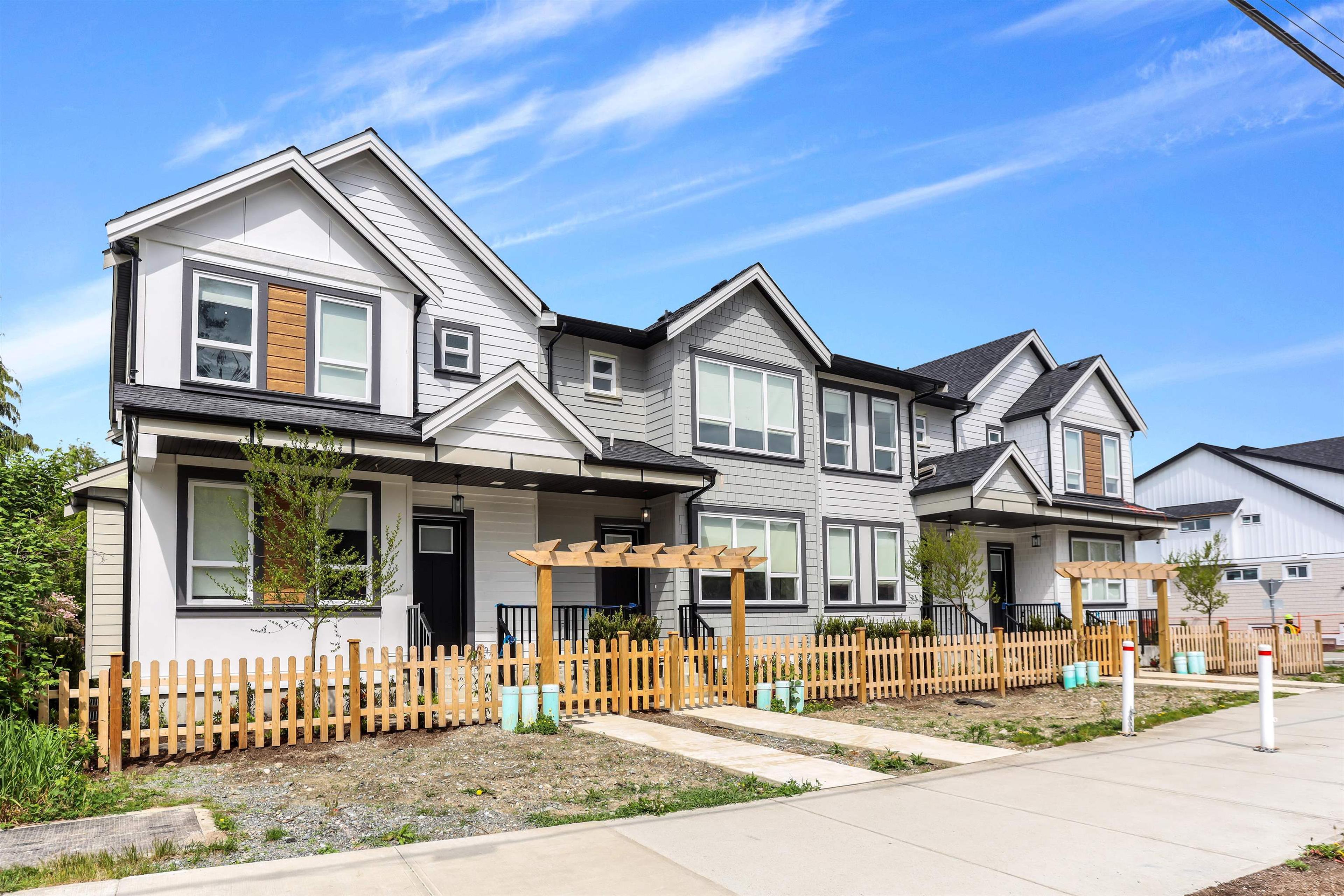 20961 83 AVENUE - Image 2