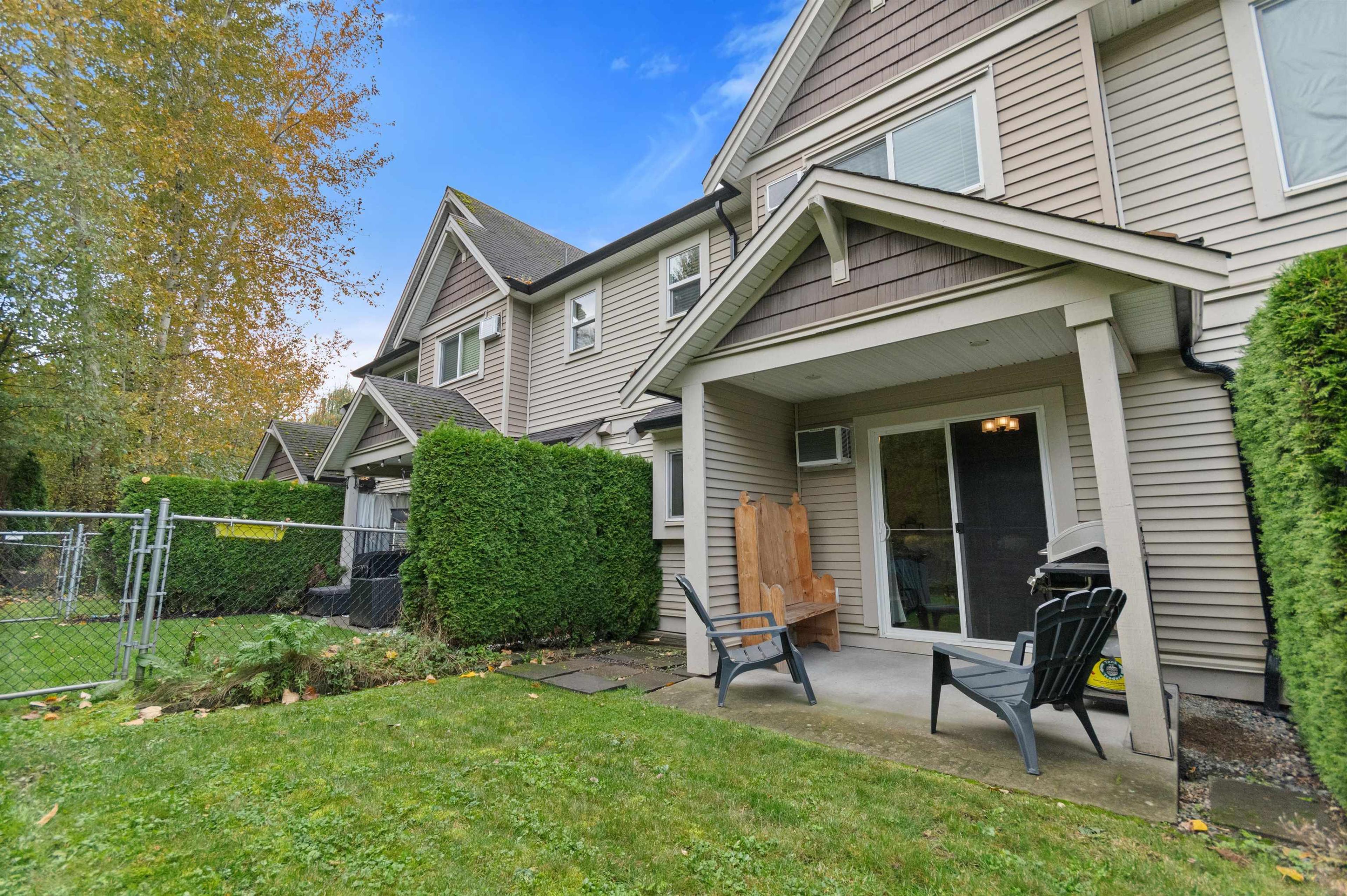 #18 46832 HUDSON ROAD - Image 3