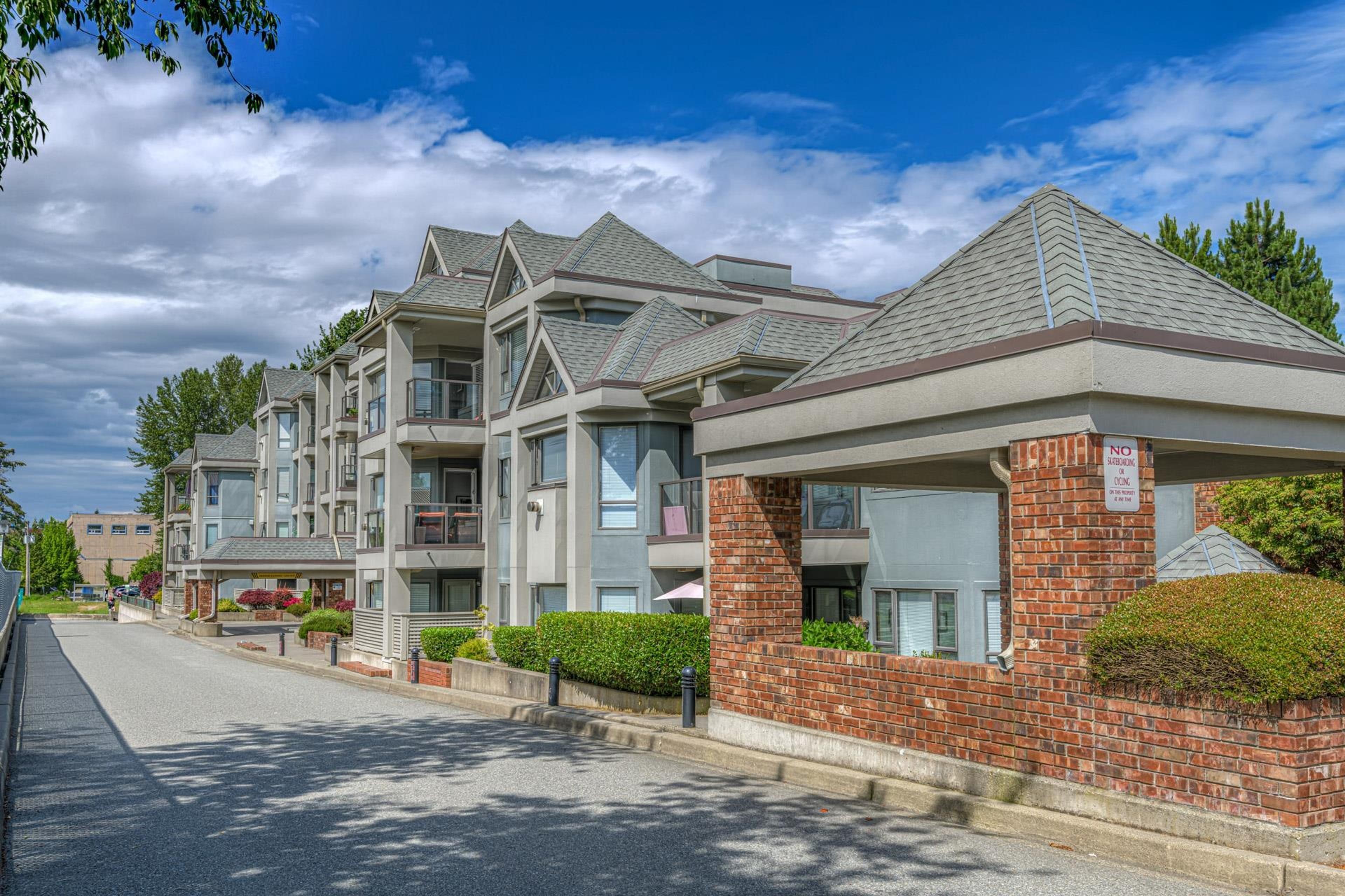 15241 18 Avenue, Surrey - Exteriors - Full Complex View - Photo 3