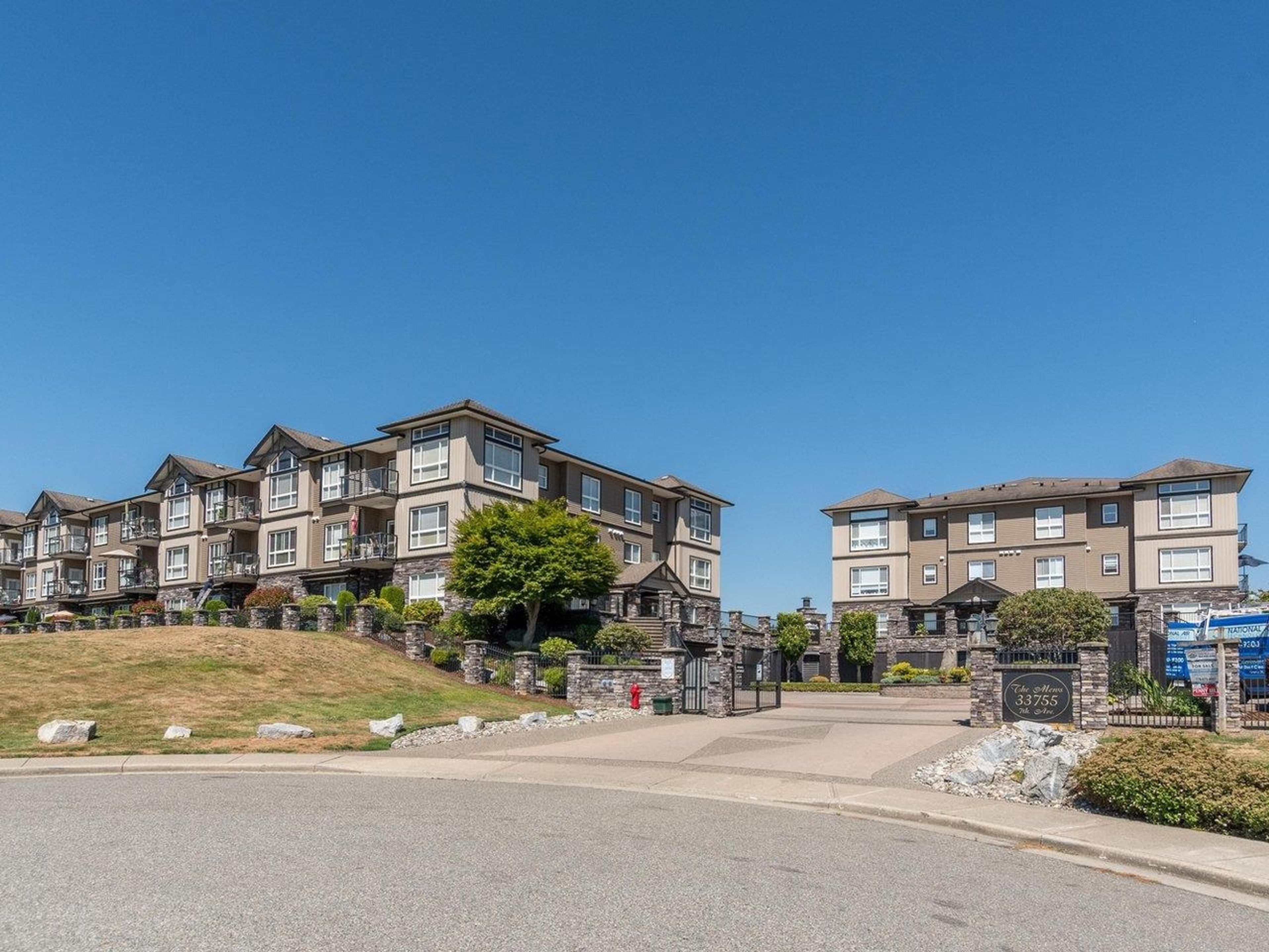 #307 33755 7TH AVENUE - Main Image