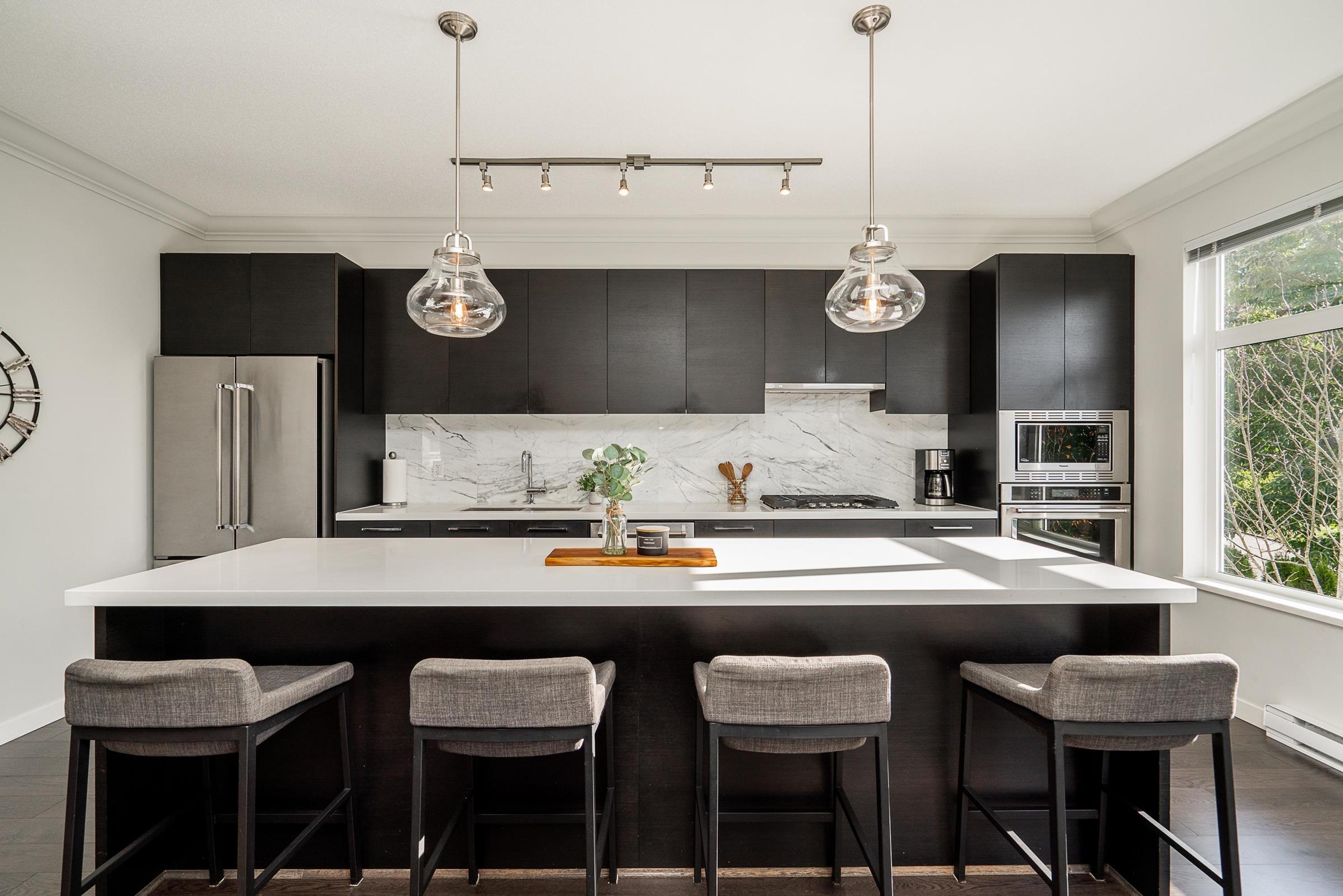 #86 1430 DAYTON STREET - Image 2