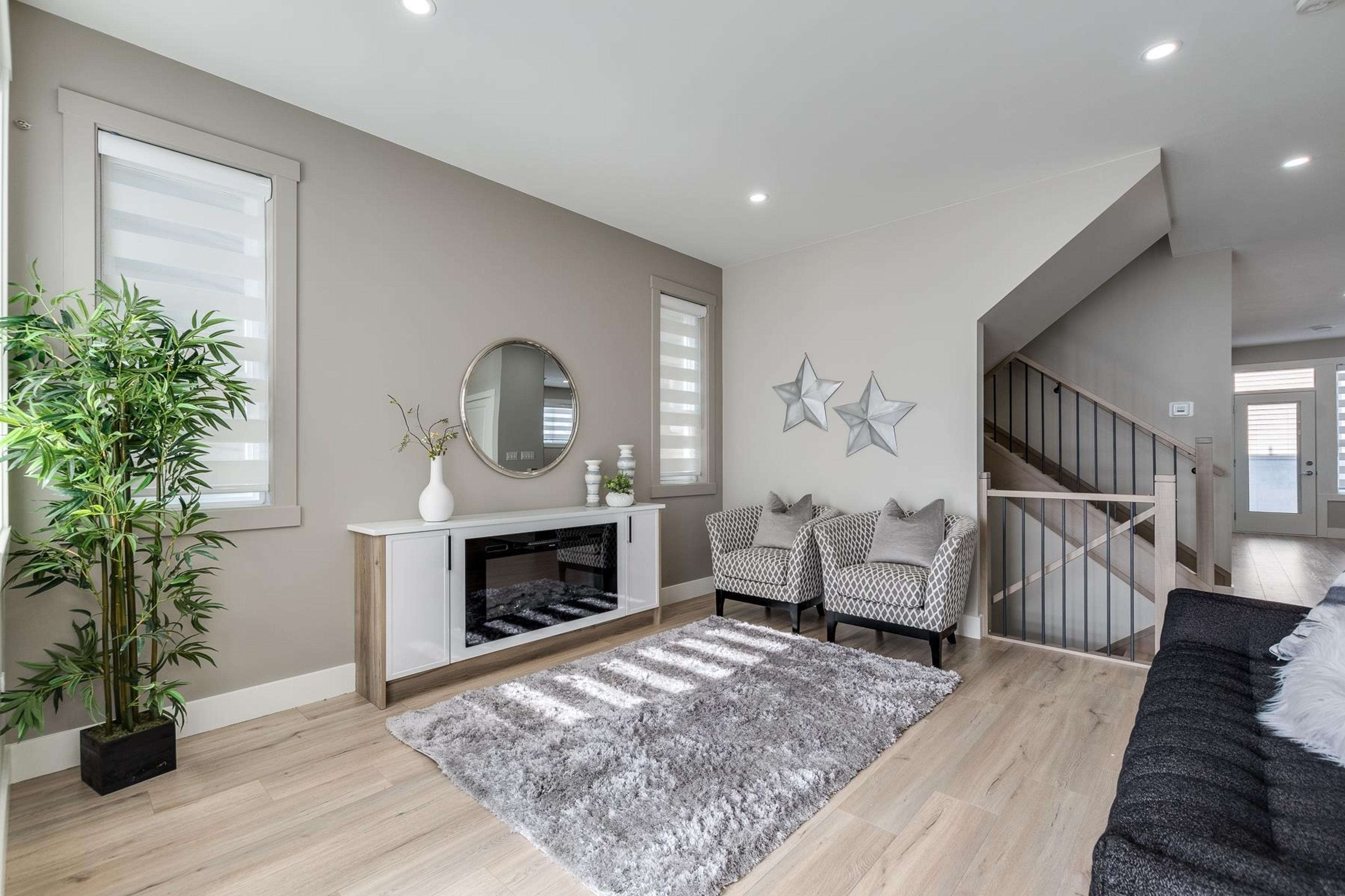 3427 VICTORIA DRIVE - Image 2