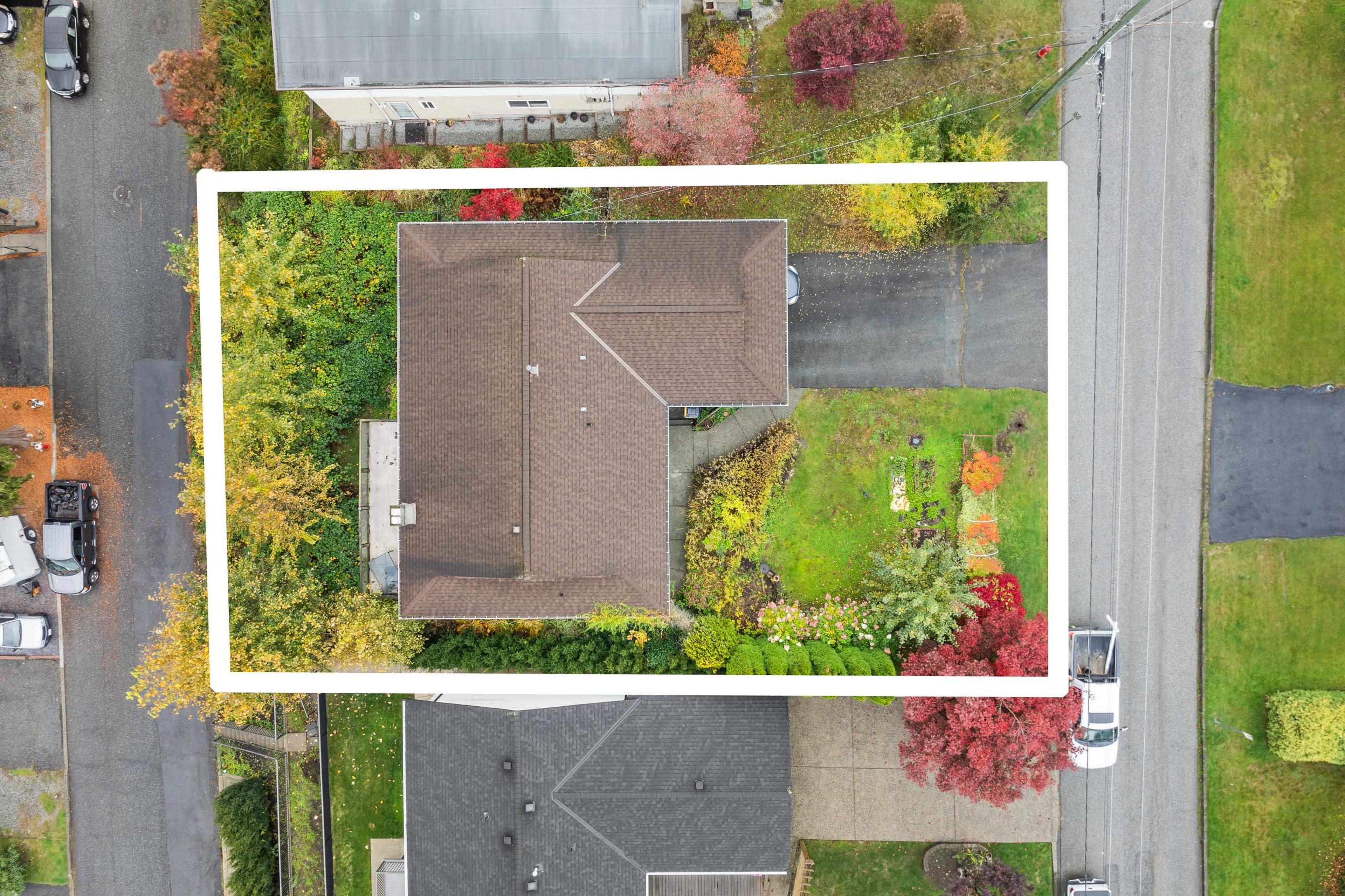 1507 ELINOR CRESCENT - Image 3