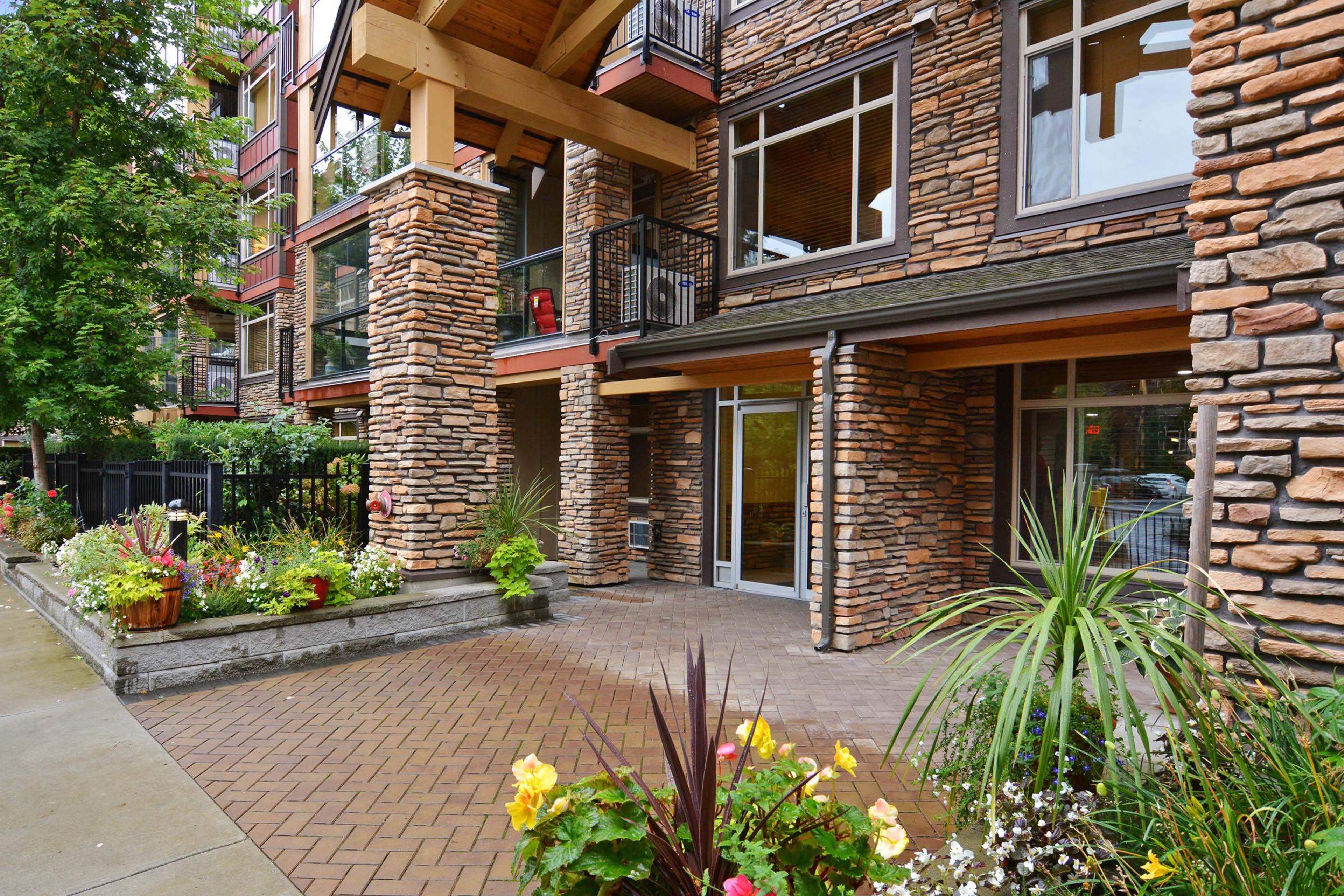 #429 8288 207A STREET - Image 2