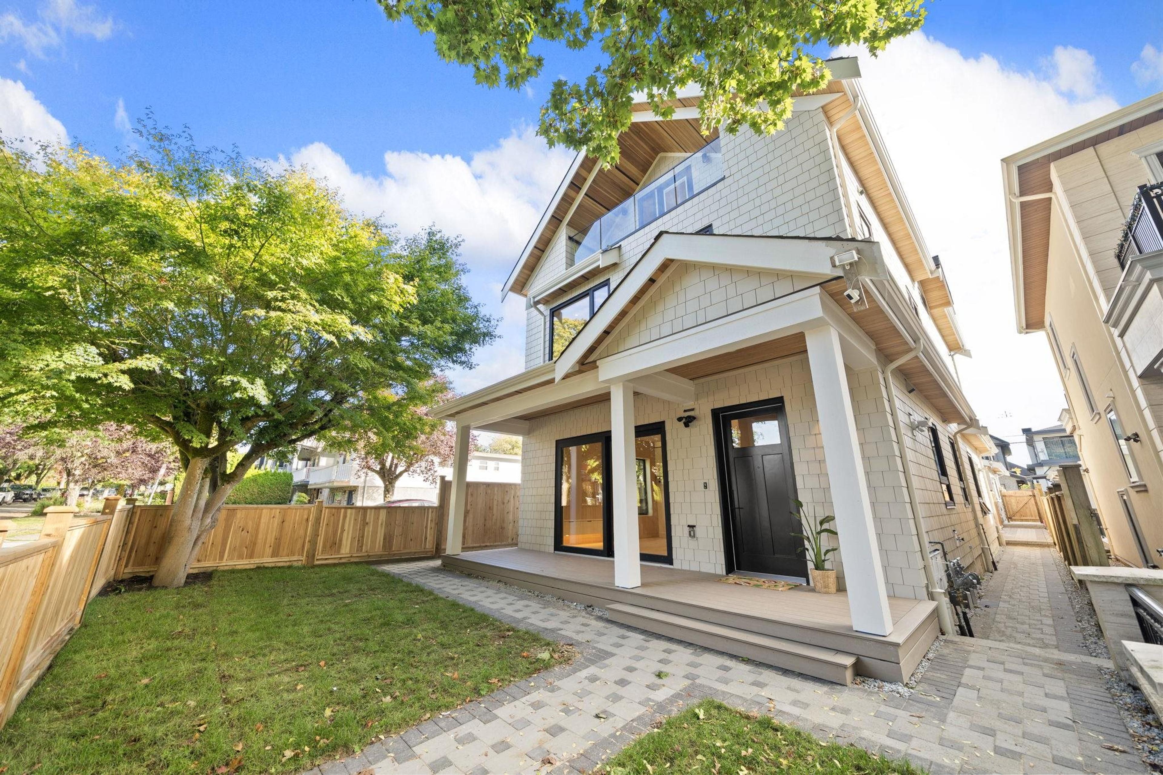 3904 W 23rd Avenue, Vancouver - Exteriors - Photo 1