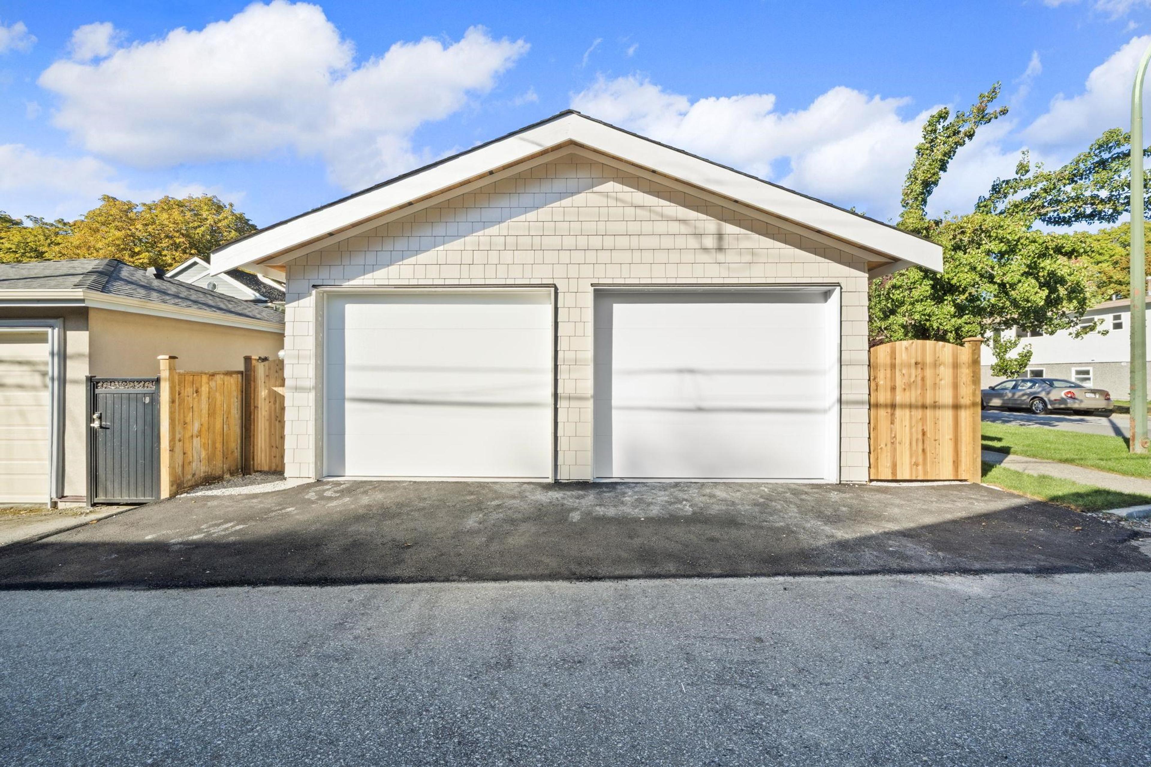 3904 W 23rd Avenue, Vancouver - Exteriors - Photo 3