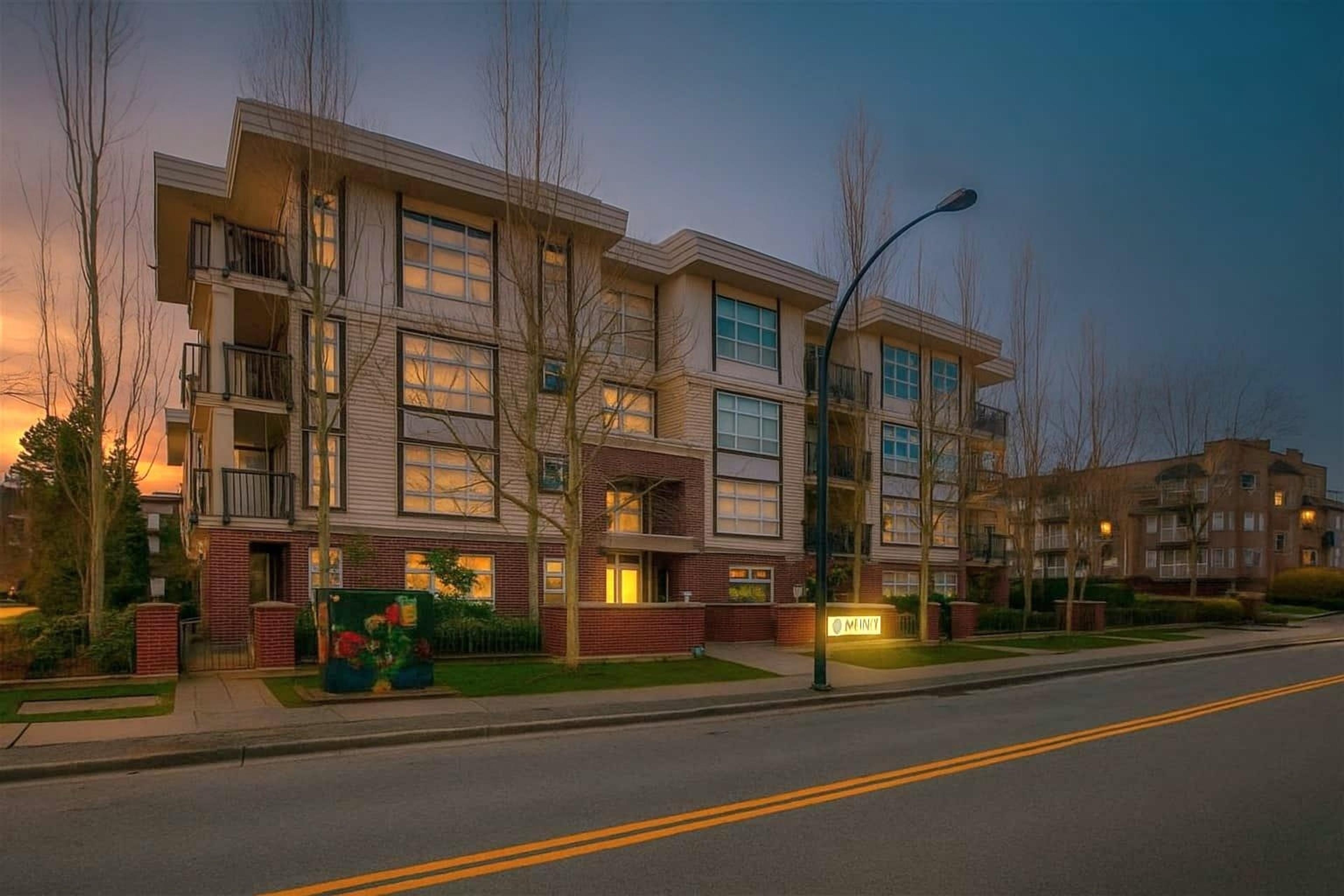 15168 19 Avenue, Surrey - Exteriors - Full Complex View - Photo 2