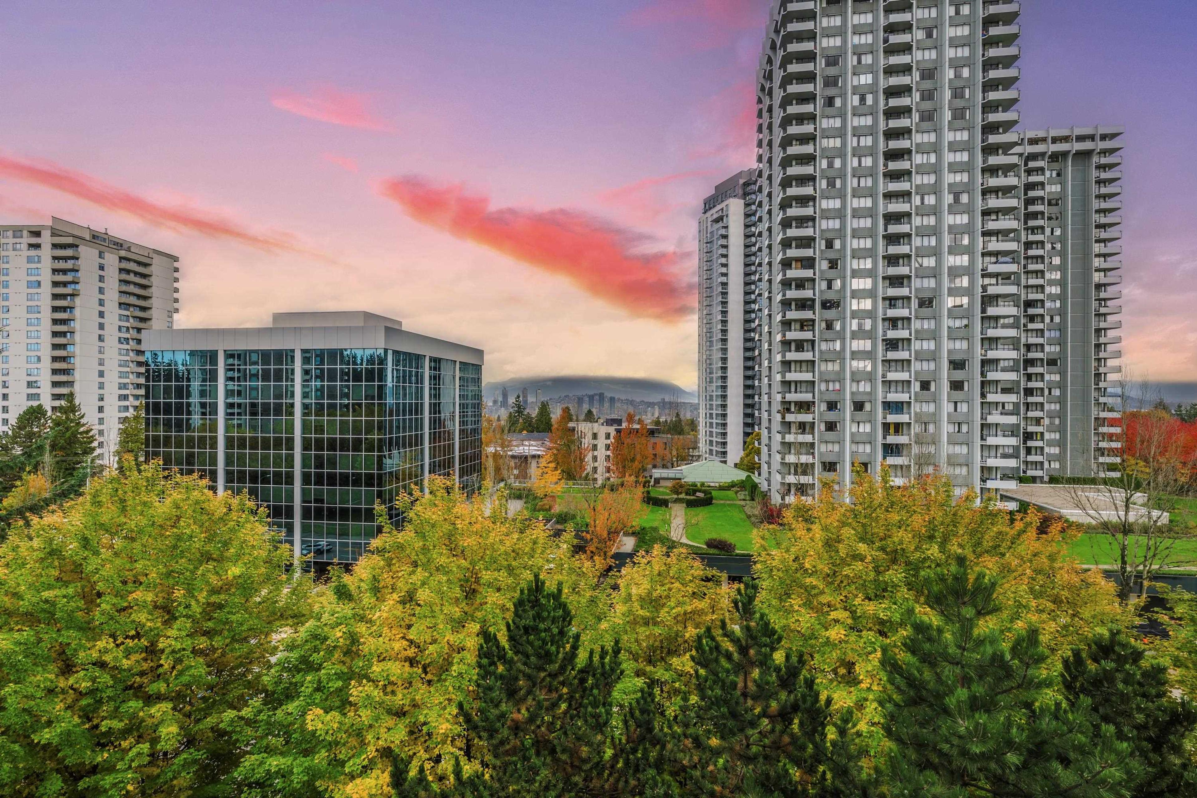 #702 5885 OLIVE AVENUE - Image 3