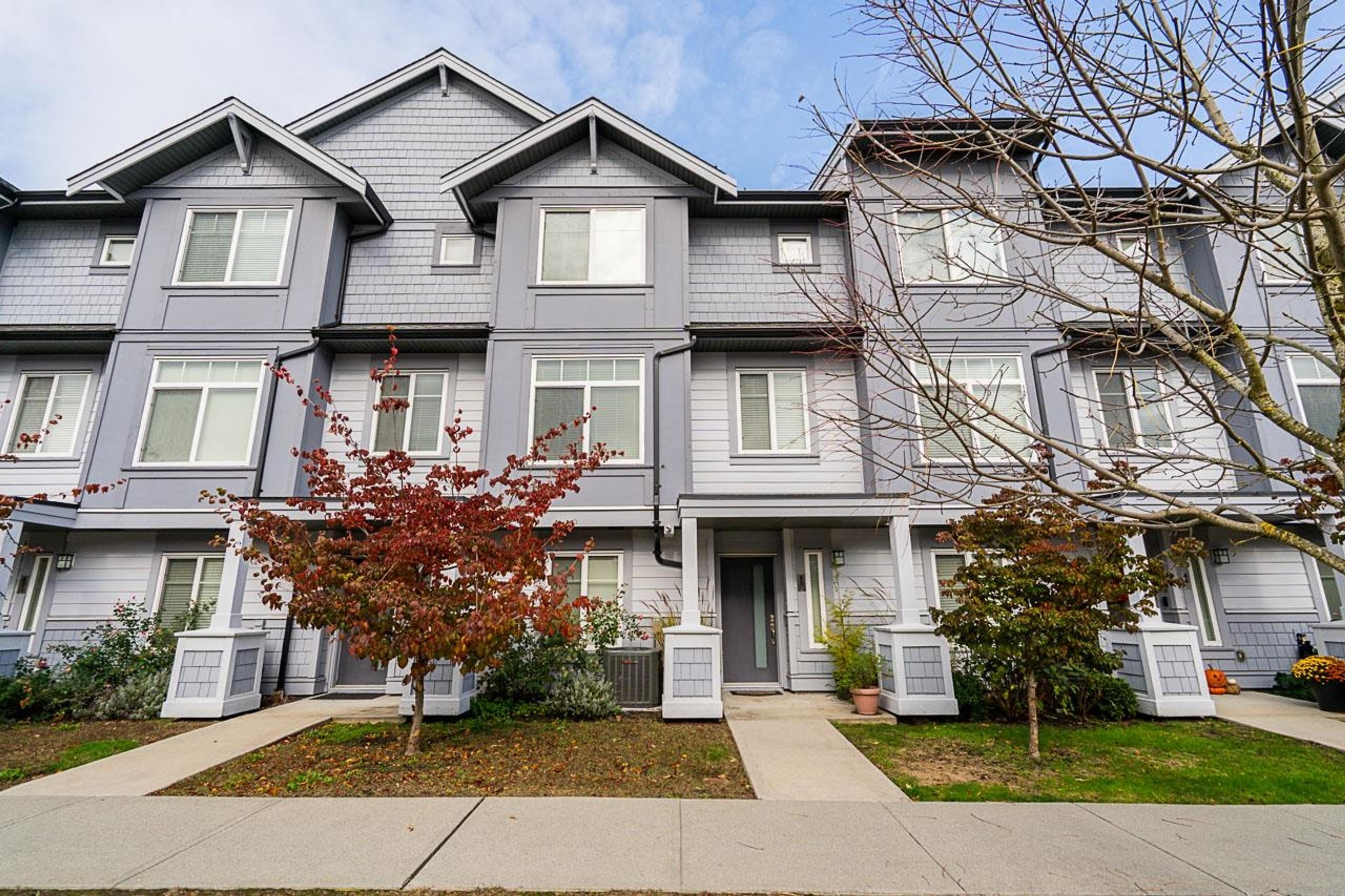 #45 19239 70 AVENUE - Main Image