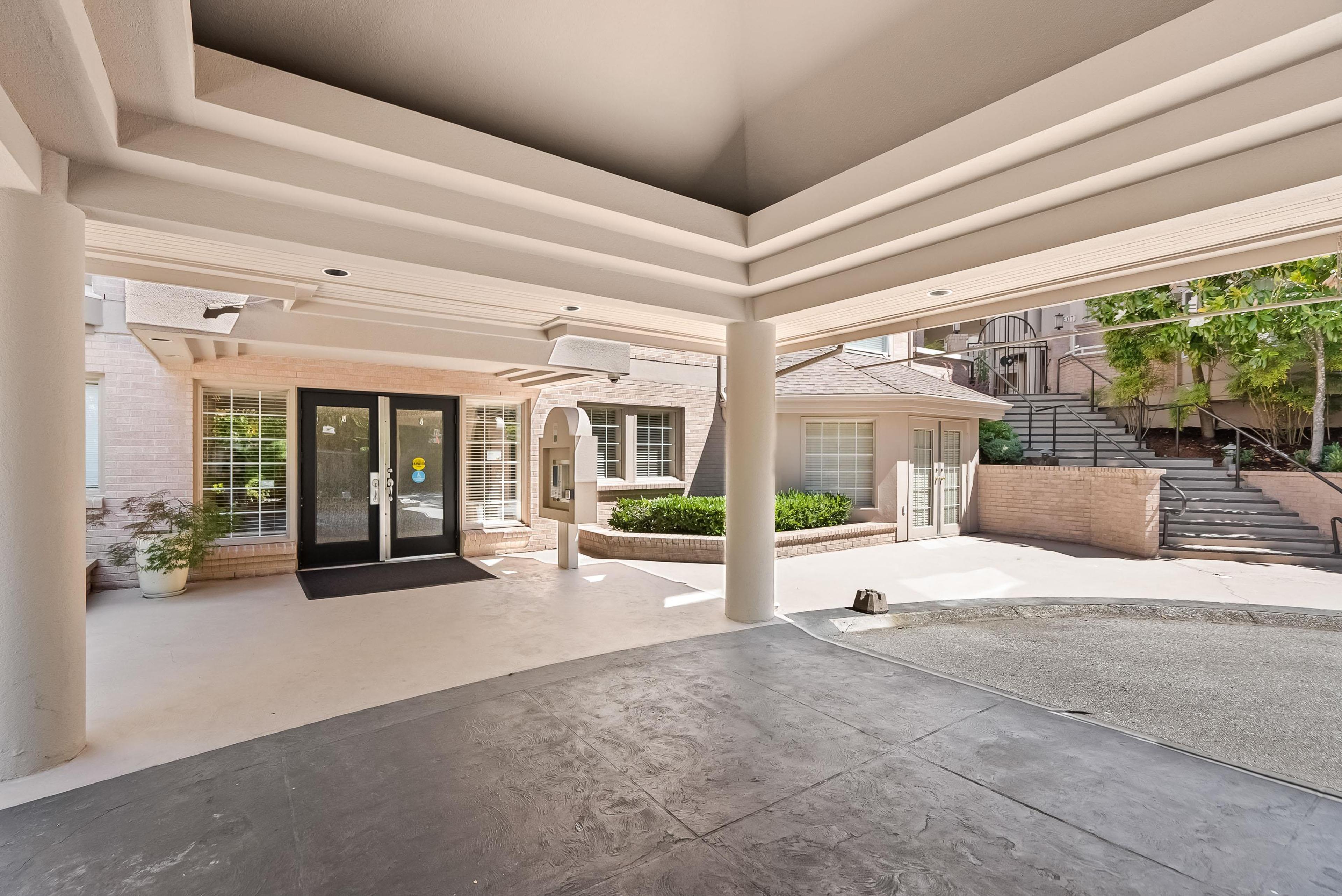 #112 7600 MOFFATT ROAD - Image 3